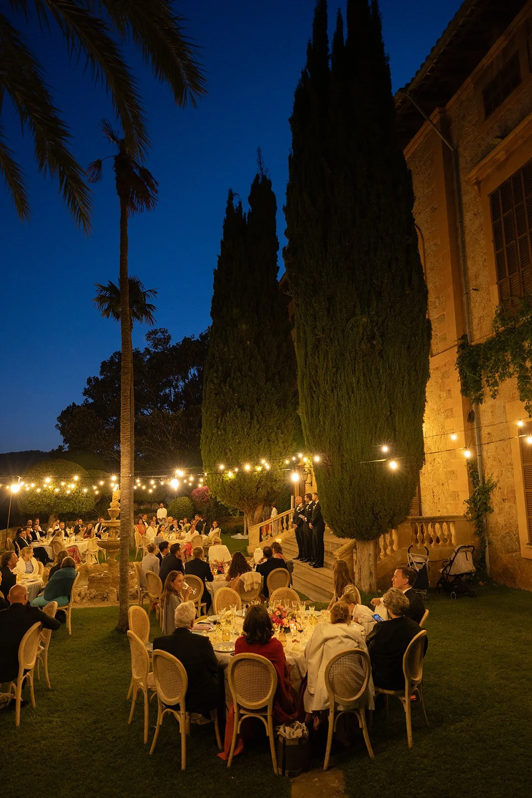 Fábio&amp;Jules_best-wedding-photographer-mallorca-dinner.jpg