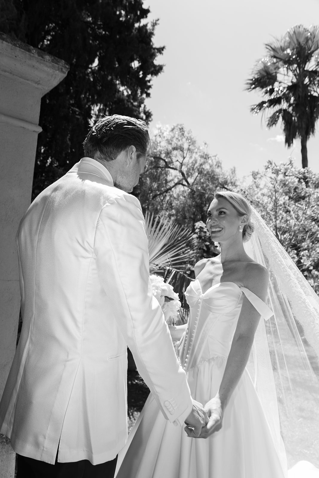 Fábio&amp;Jules_mallorca-wedding-photo-and-video-team-rondaia-first-look.jpg