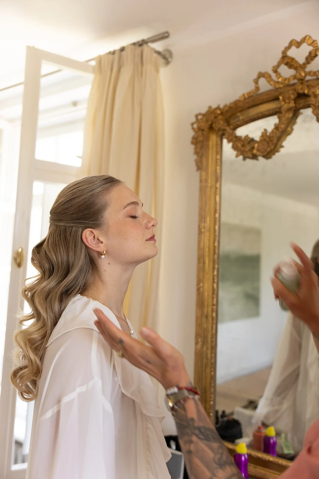Fábio&amp;Jules_getting-ready-bride-castle-wedding.jpg