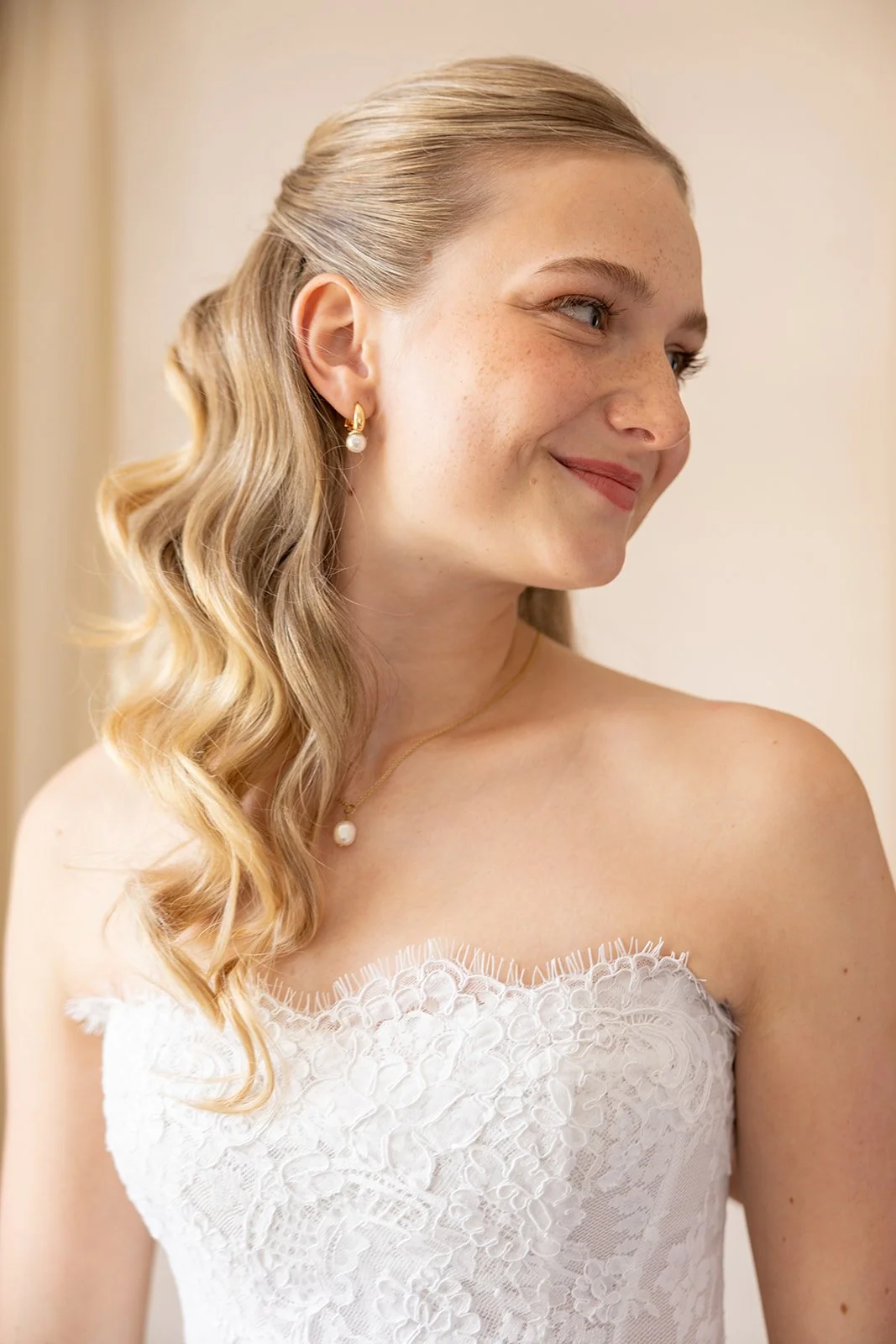 Fábio&amp;Jules_bridal-wedding-morning-portrait-millanova-dress.jpg