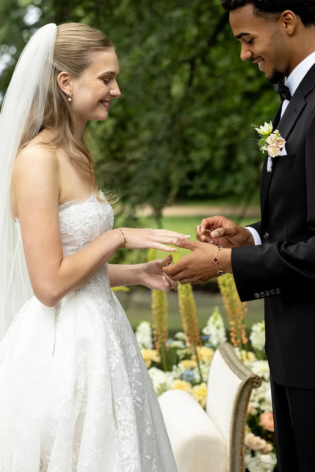 Fábio&amp;Jules_ring-exchange-emotional-wedding-ceremony.jpg