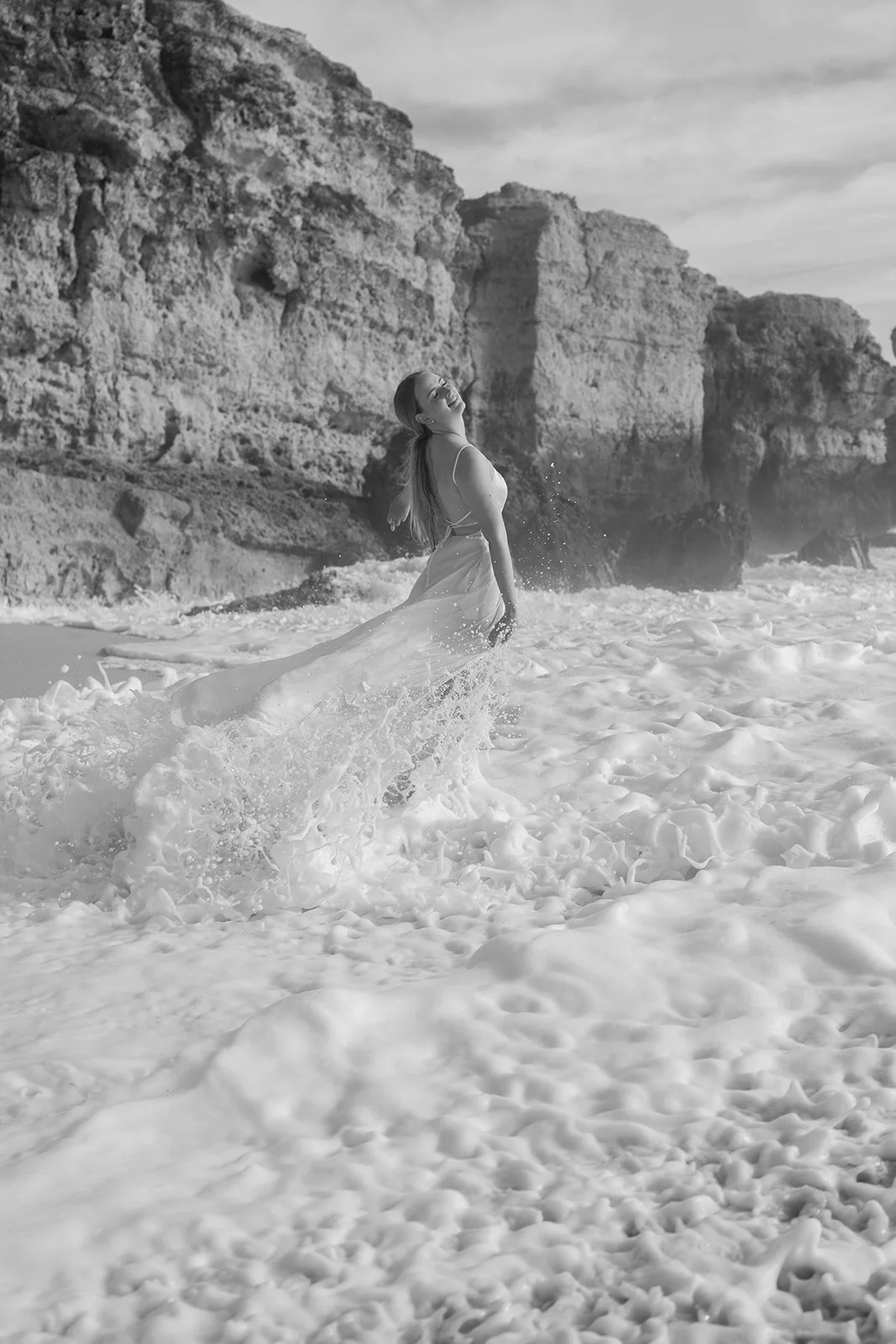 Perfectly imperfect wedding photography moments