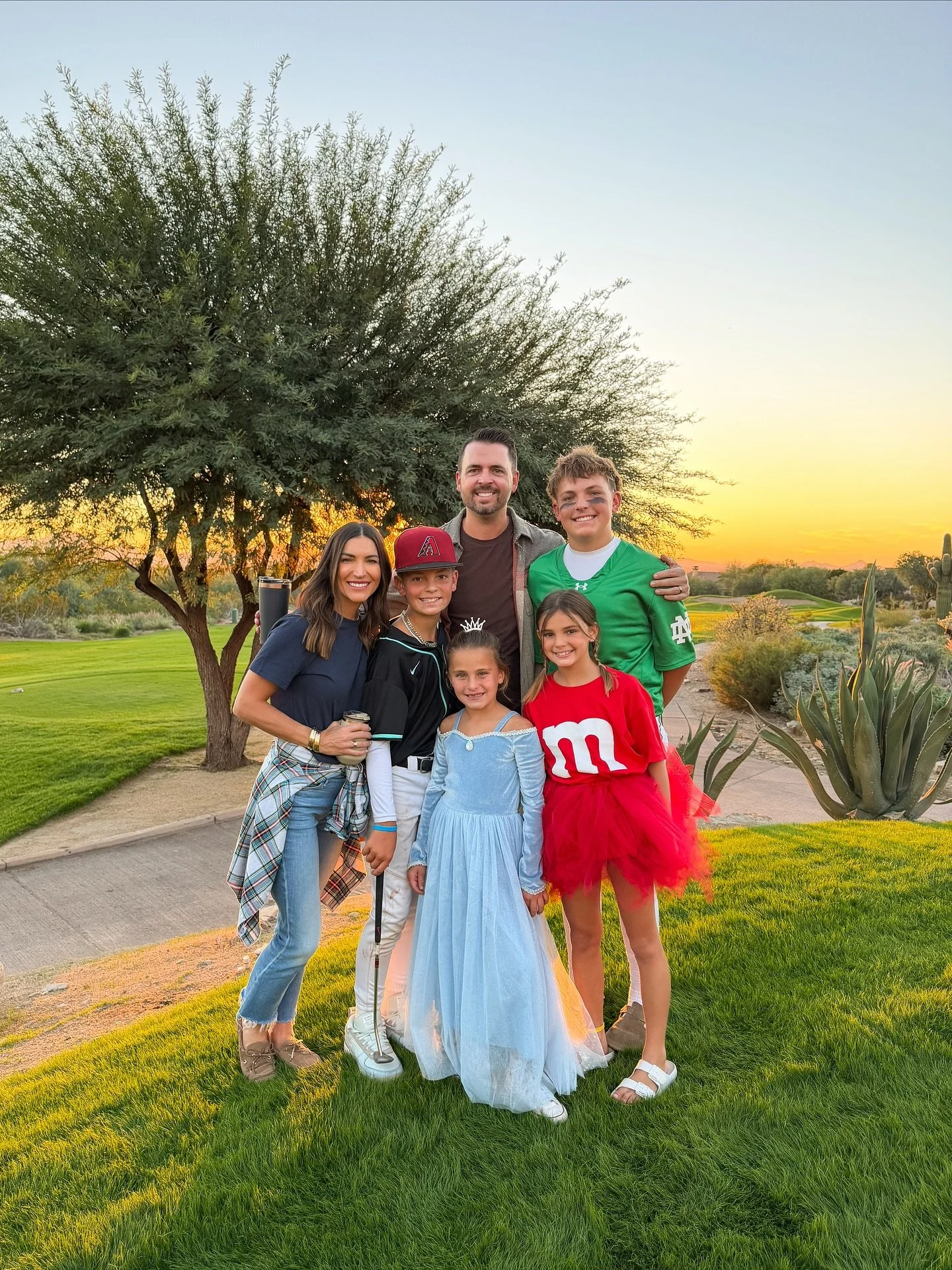 I call dibs on the Milk Duds. (Also that last pic 🥹 wasn’t Navy the little boy on the right just a moment ago?)