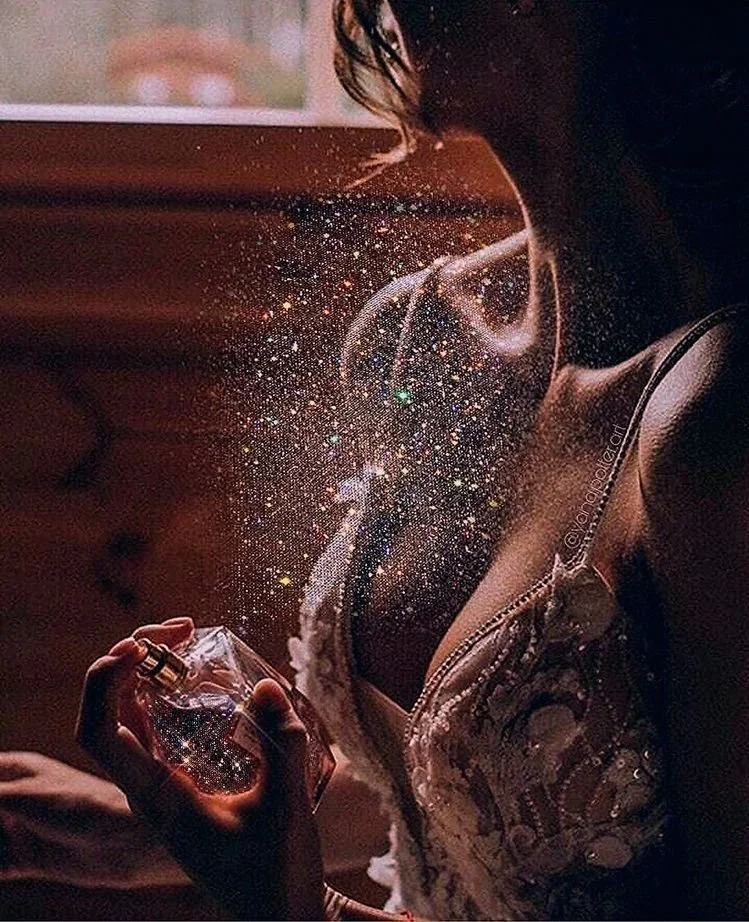The Perfumes She Actually Wears
