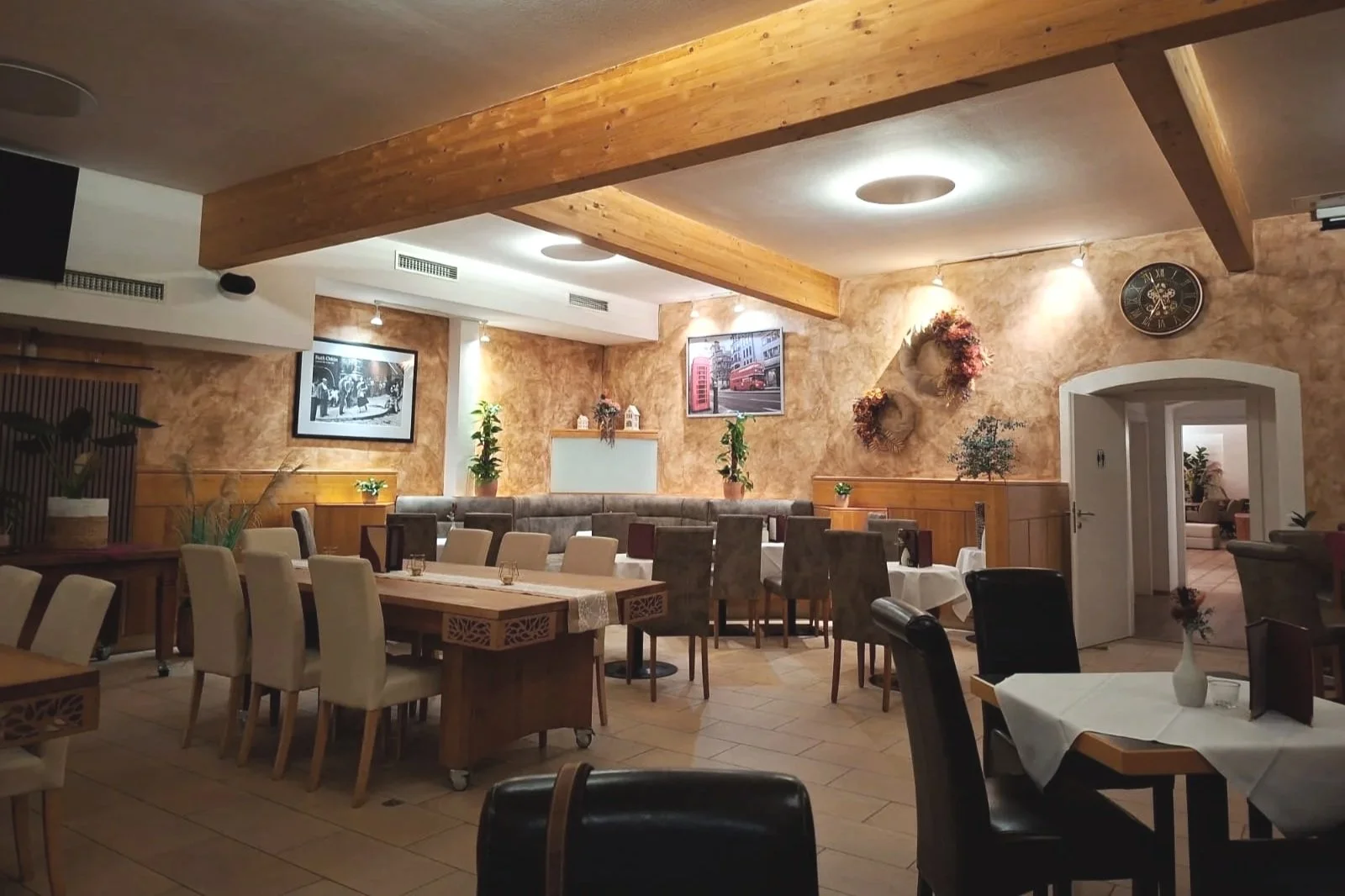 foto_cafe_lederfabrik.jpg