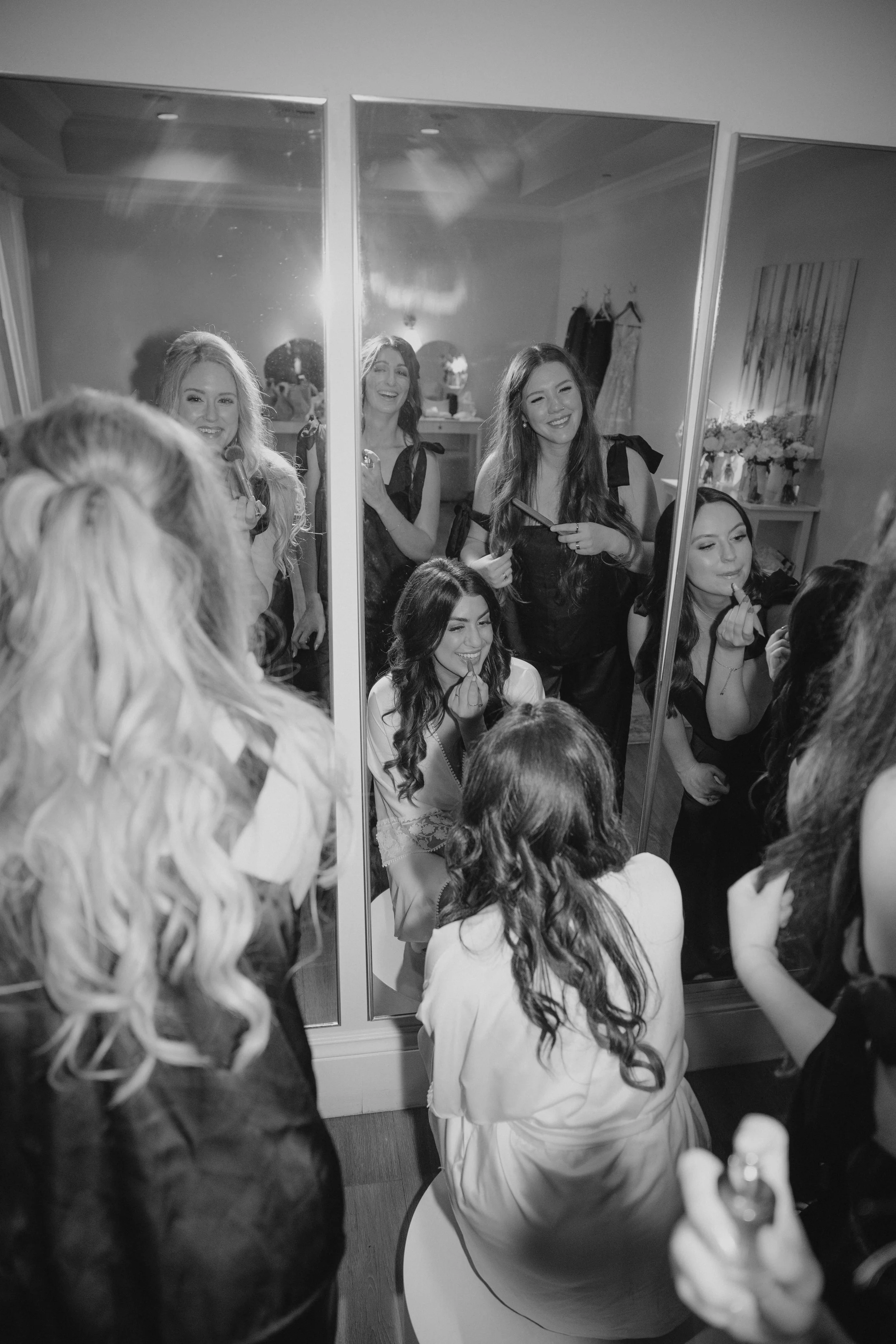 The day began with a calm yet joyful energy at Winchester Estate. The Getting Ready moments felt intimate, emotional, and full of anticipation. Maya wore an elegant Essence of Australia wedding dress, styled timelessly and effortlessly, while her bri