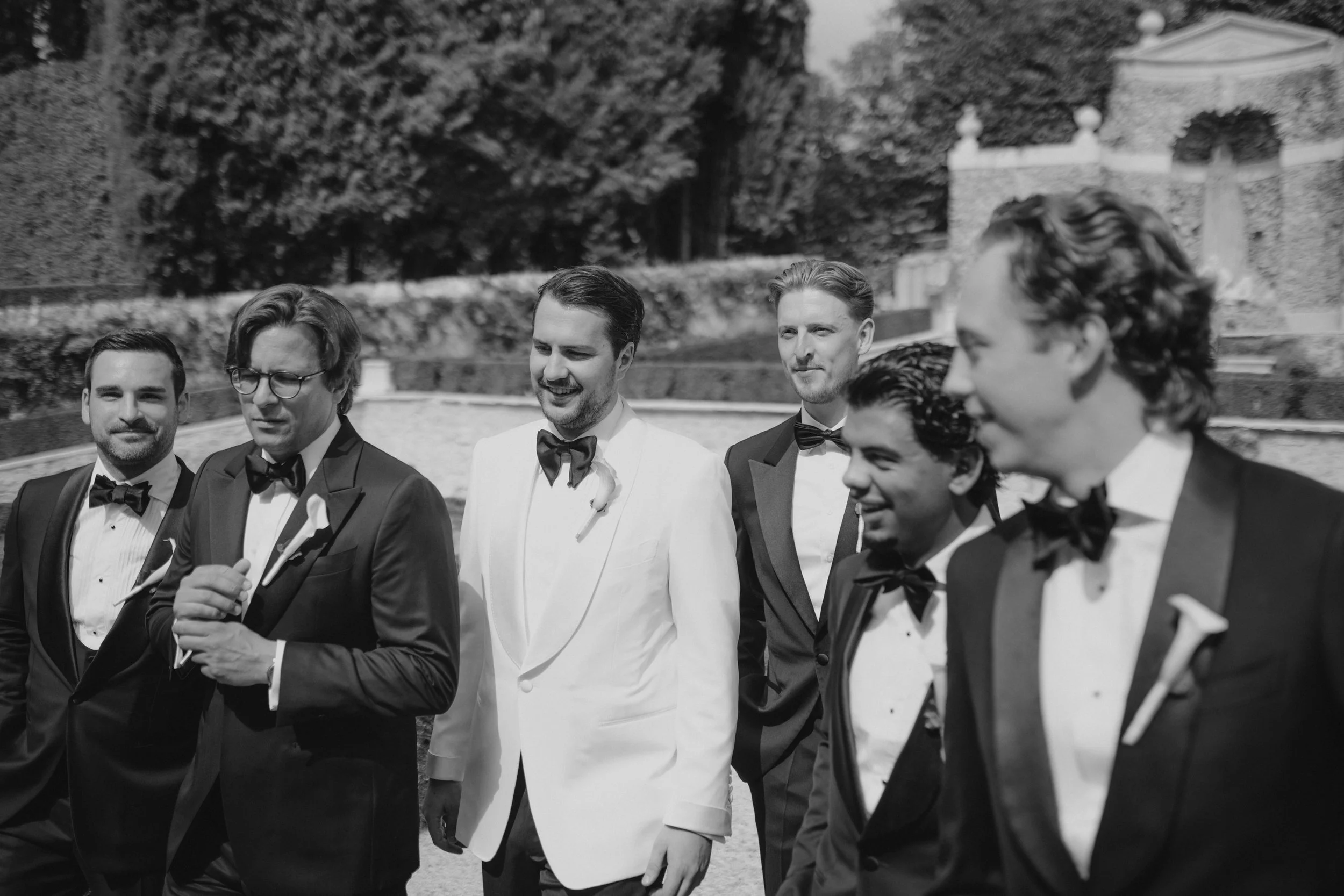 Elegant wedding getting ready at Villa Rizzardi in Verona, with Alisha and Fabian preparing for their luxury Italian wedding in a relaxed and intimate atmosphere.