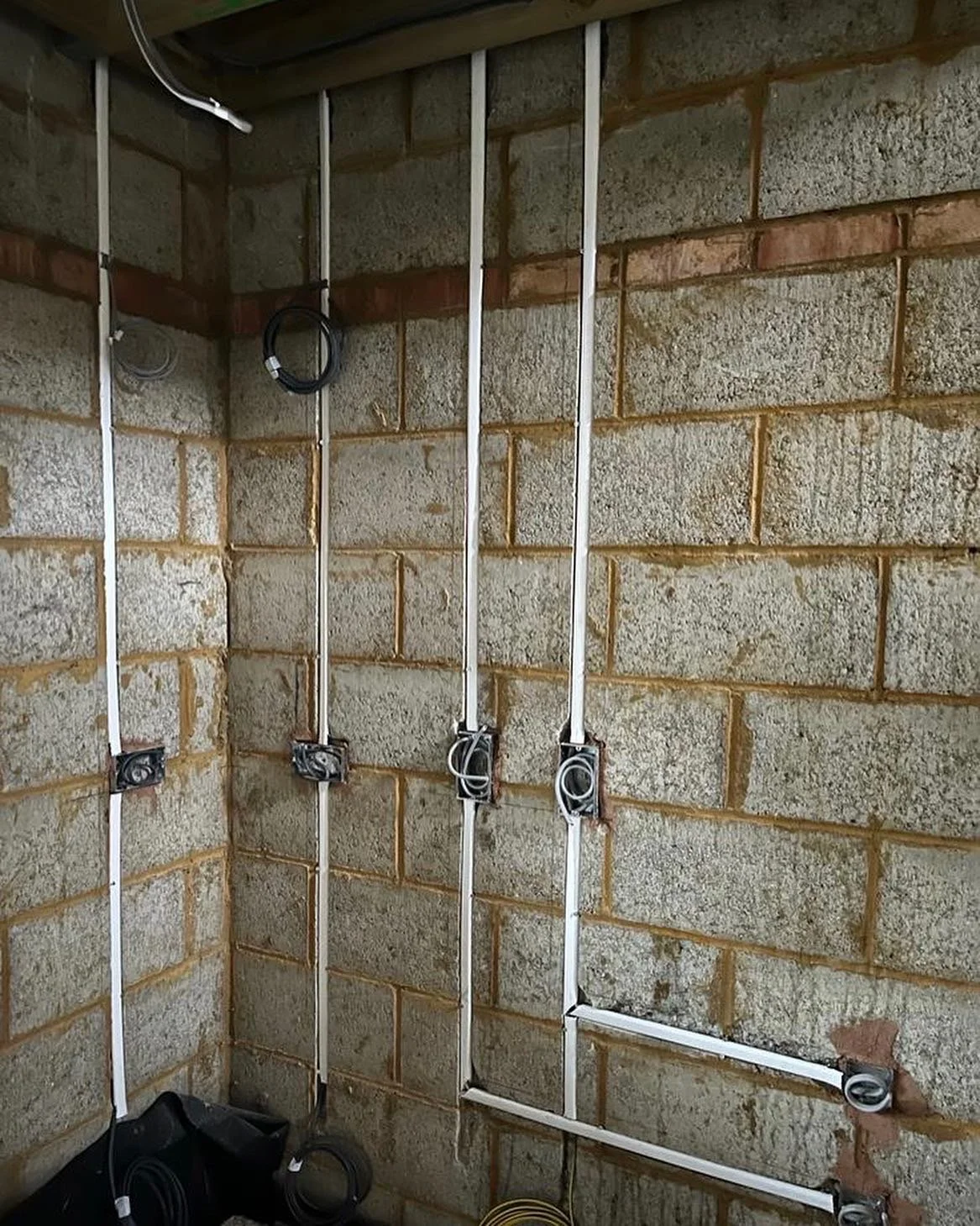 Garage lighting Lancing