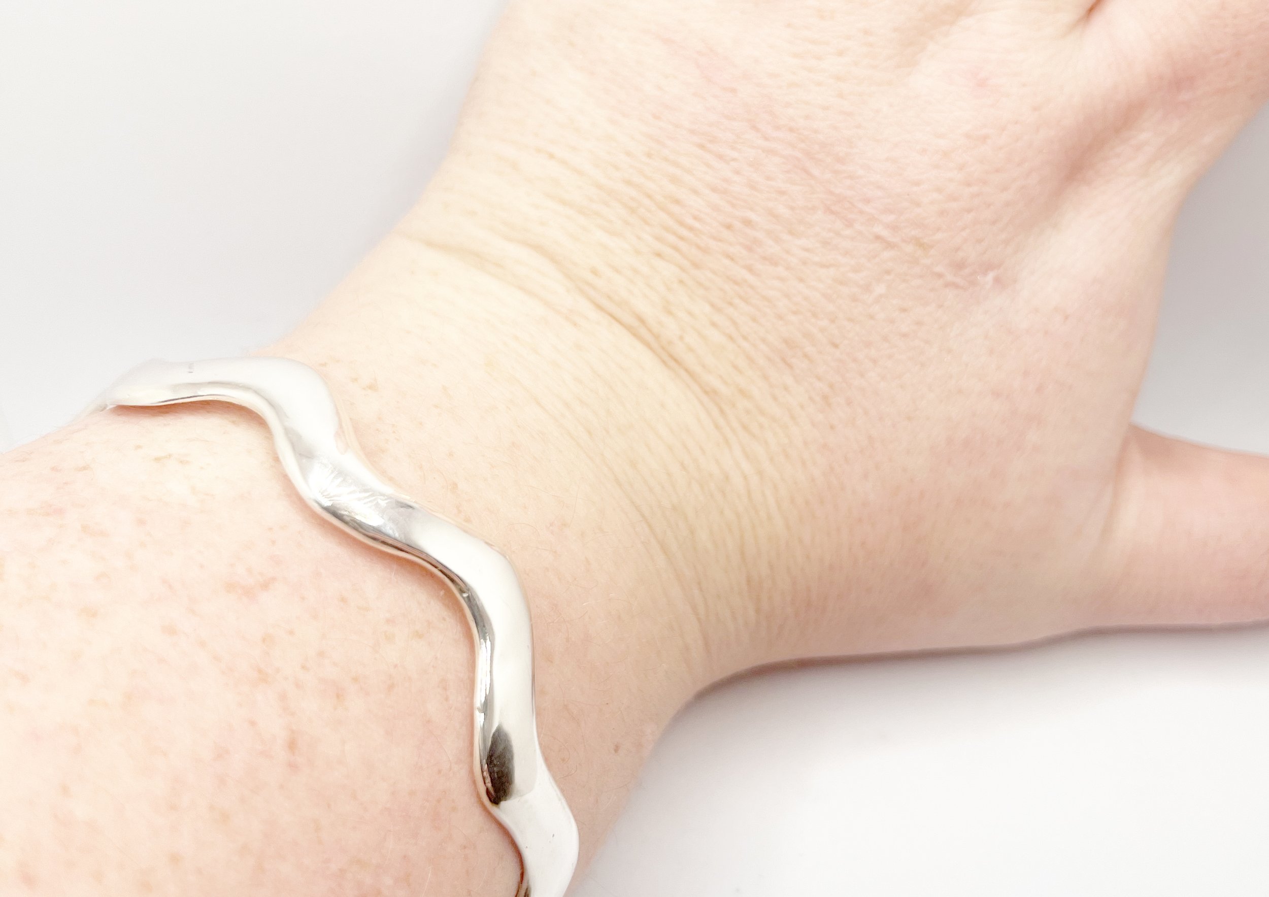 wave bangle 3 copy.jpg
