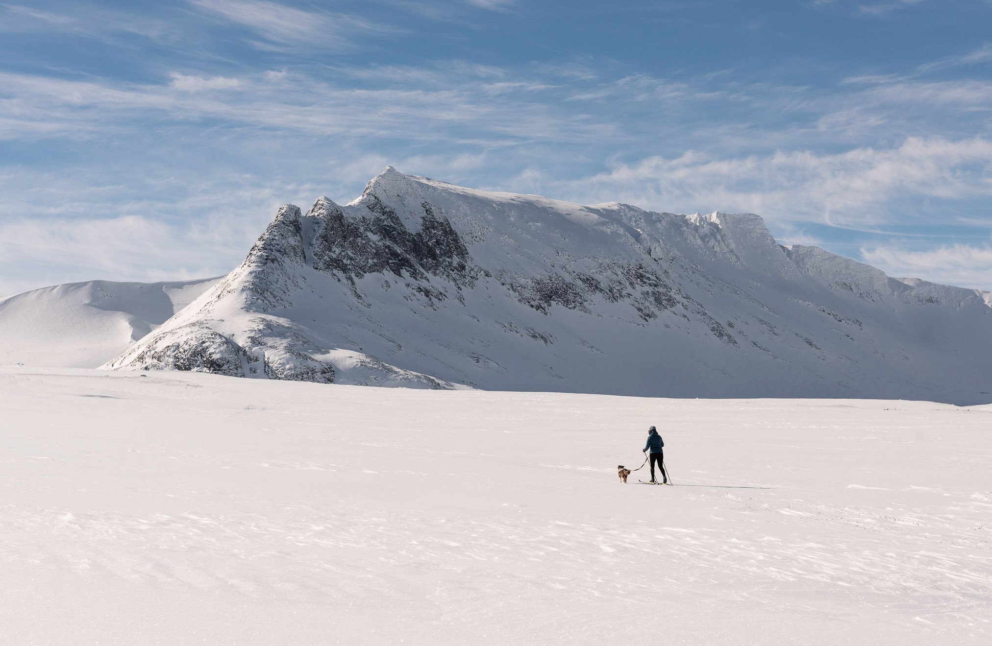 Sylarna Skiing.jpg