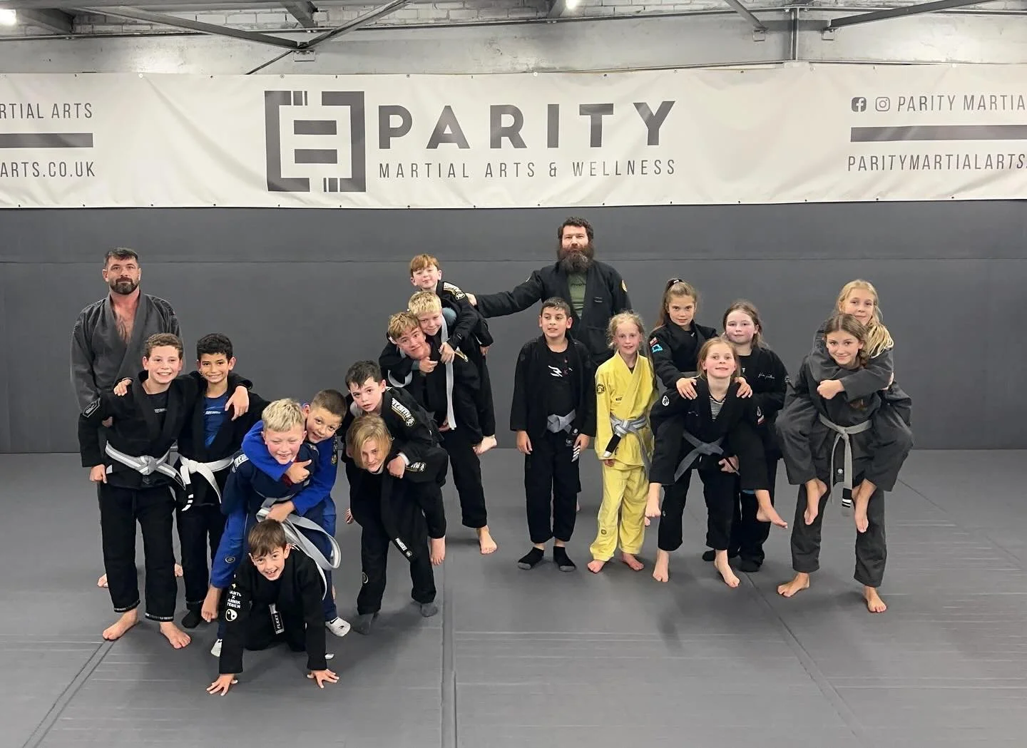 🥋 In the kids competition class, we went through our best-case scenario Plan A&rsquo;s before getting in plenty of rounds. 

🟰

#KidsBJJ #CompetitionClass #SouthamptonBJJ #TrainHardSouthampton #MartialArtsCommunity #BJJForKids #GrapplingLife #BJJPr
