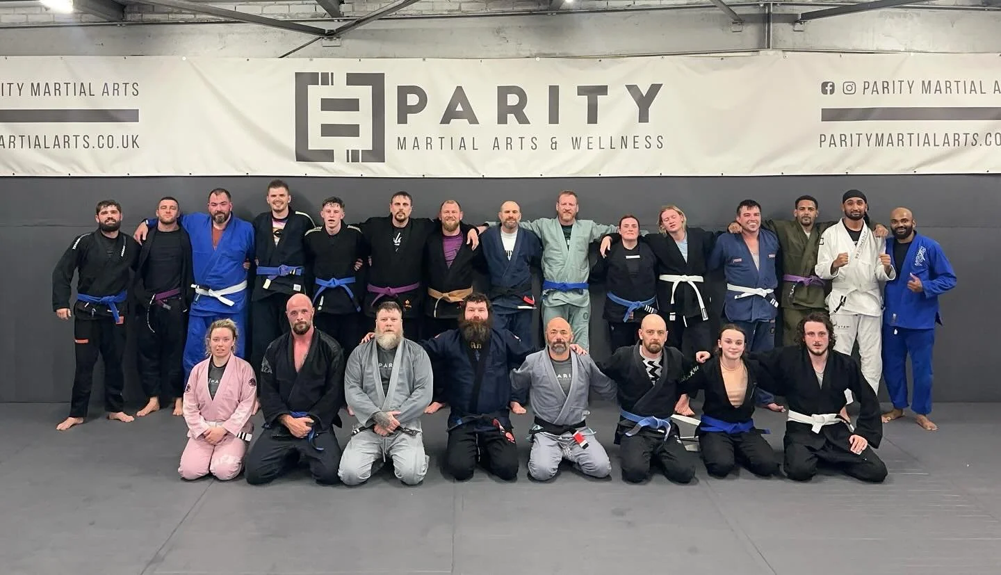 🥋 Beginners class was all about the fundamentals - perfect for beginners to build solid foundations in their BJJ.
🟰
The all levels class focused on collar sleeve guard: entries, options, attacks, concepts, and ideas. We tested it in positional spar