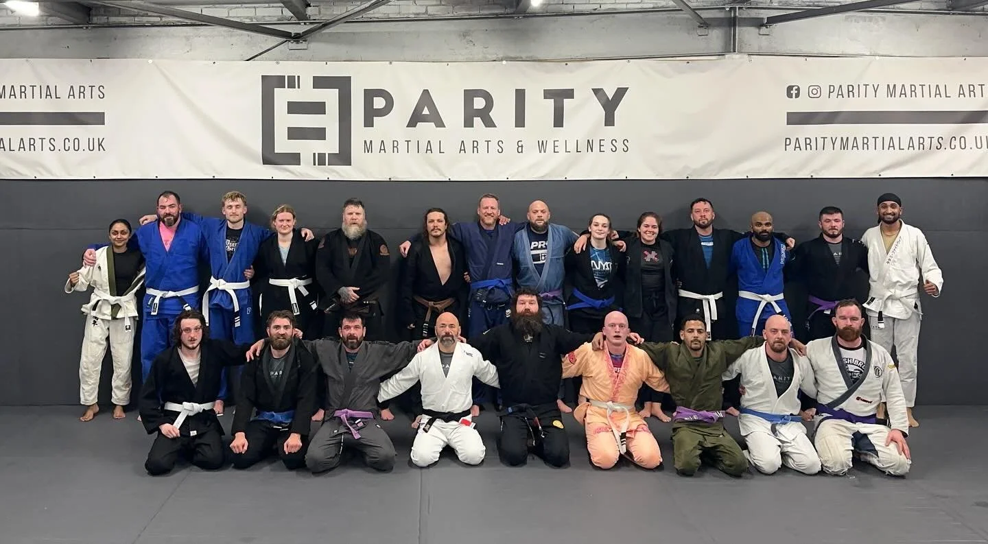🥋 Last night&rsquo;s gi classes were ace.

Great effort and energy in the ladies class during some tough rounds.
🟰
The beginners worked through some classic half guard sweeps.
🟰
The all levels group focused on beating the knee shield, then put it 