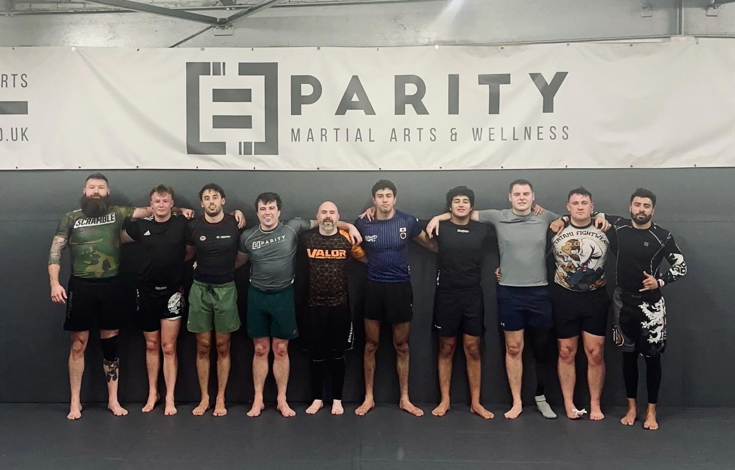 Finishing off the weekend with 90 minutes of no gi. We covered plenty of mount escape techniques, key details, and important concepts before putting it all into practice with some rounds.

🟰

#NoGiBJJ #SouthamptonBJJ #TrainHardSouthampton #MartialAr