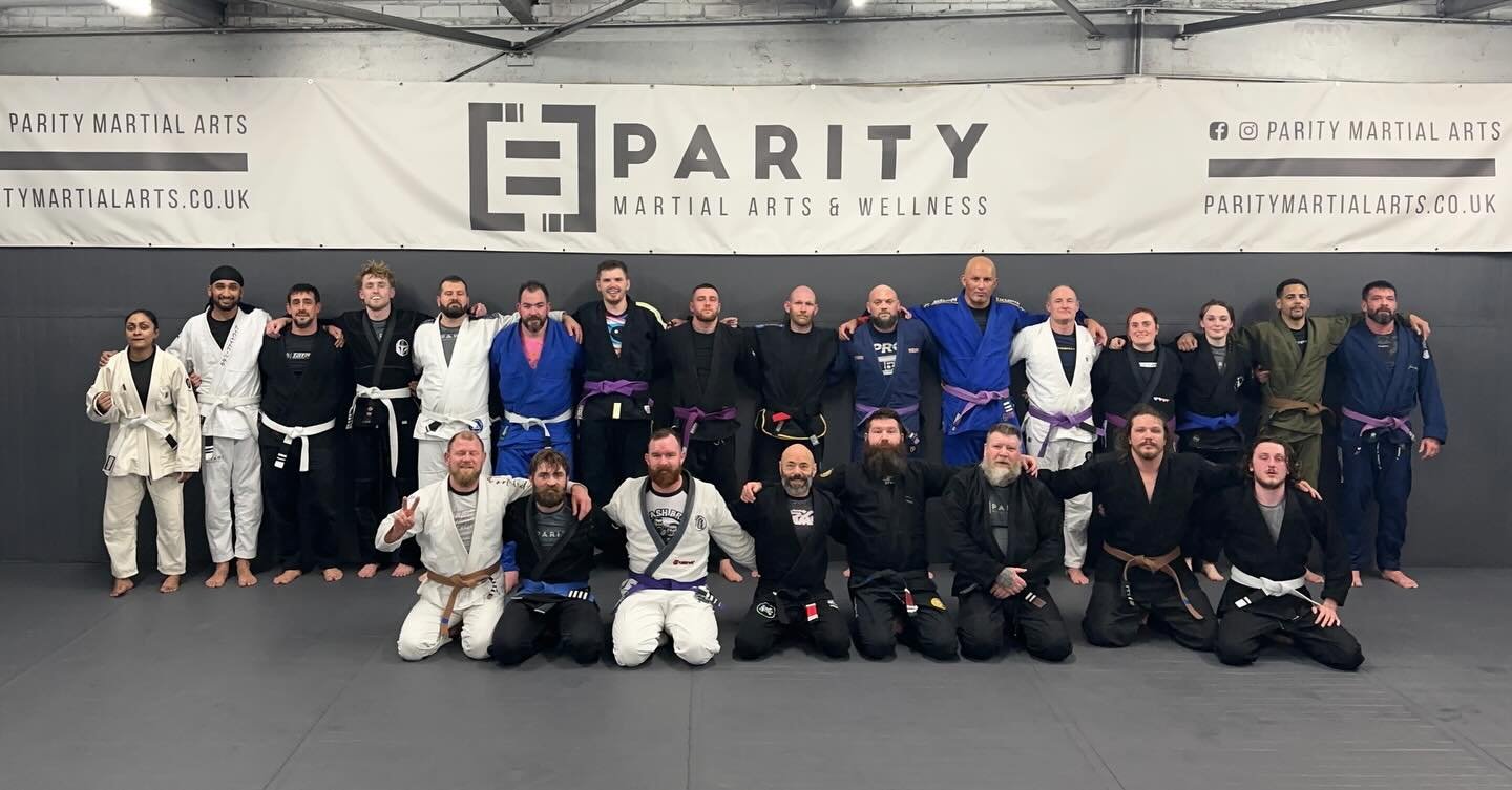 🥋 Tonight&rsquo;s women&rsquo;s and beginners classes both looked at techniques in and around the turtle position.

The all levels class then learned how to lose some friends by attacking wristlocks from the back and even when someone is on your bac