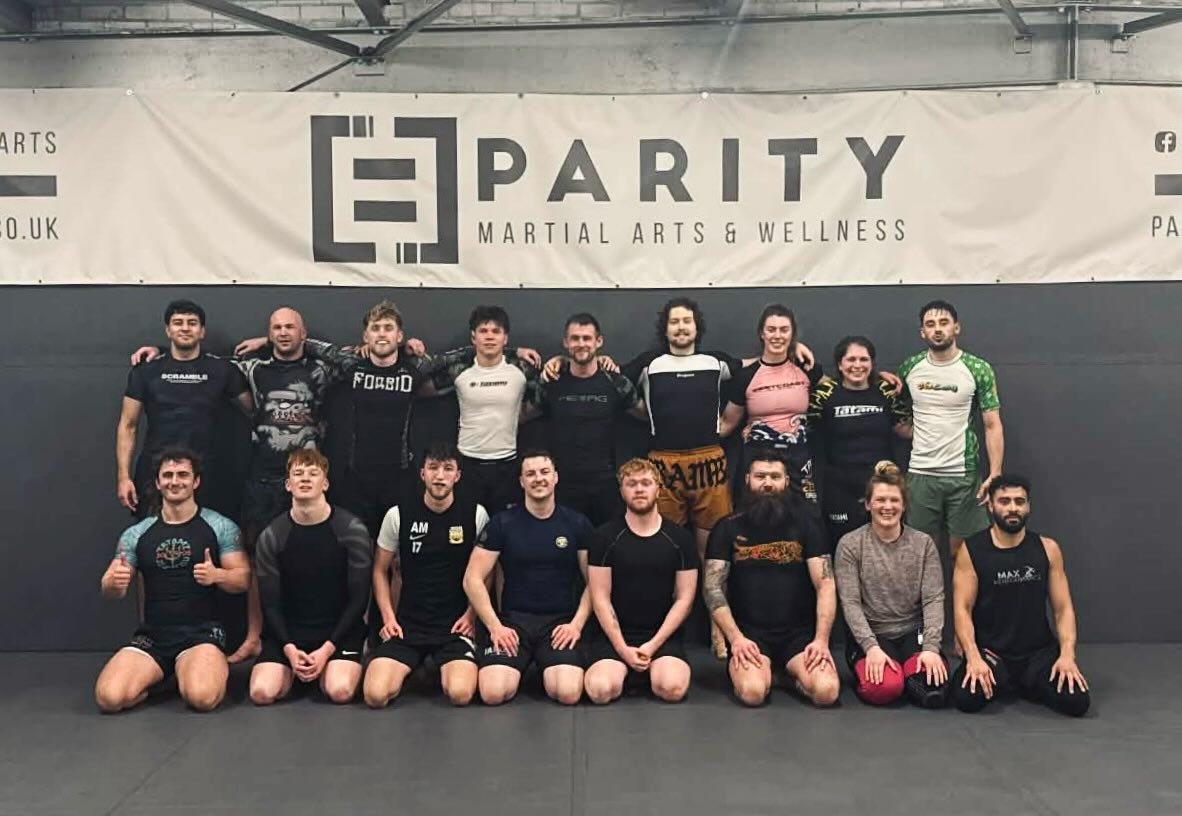 A fun night passing the butterfly guard and working through some common problems, with lots of rounds to test it all.

#BJJ #SouthamptonBJJ #ParityMartialArts #MauricioGomesLegacy #SouthamptonMartialArts