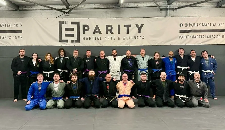 Another great Wednesday in the books. Lots of options from closed guard, from small details and tips to big sweeps and submissions, with plenty of positional sparring and rounds.

A fantastic turnout in the ladies class, brilliant to see the team gro