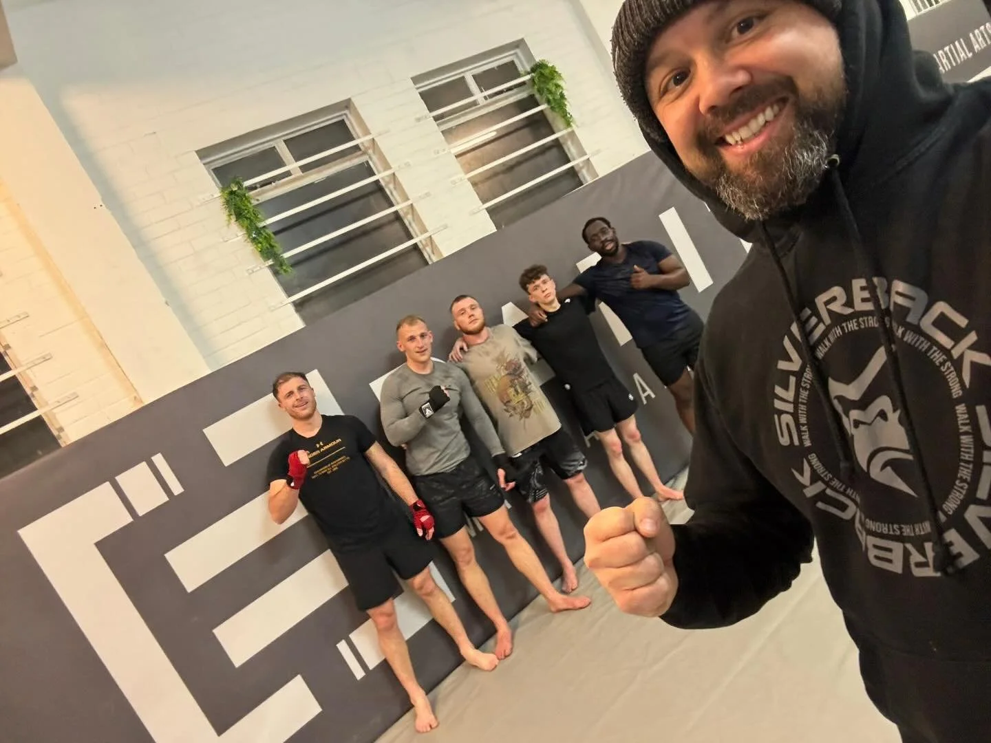 Thursday night&rsquo;s MMA was a tough one, as always.

The striking workshop and sparring was full of energy, working on different ways to throw the jab and using it to disguise footwork and kicks. That flowed straight into a solid 45 minutes of spa