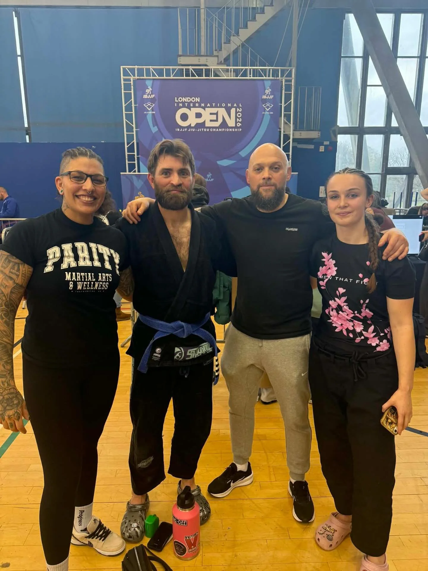 A huge congrats to @alexis_edmundo4 and @pete_grapples on some awesome performances today at the @ibjjf London Open.

Lexi comes home with a hard earned silver, and Pete is bringing back a well deserved gold. Proper graft paying off. Exactly what con