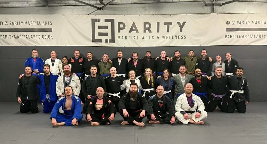 Last night&rsquo;s gi classes were ace.

The ladies worked through some open guard options, beginners got to grips with lasso guard, and the mixed ability class focused on spider guard attacks and sweeps before rolling. With six black belts and plent