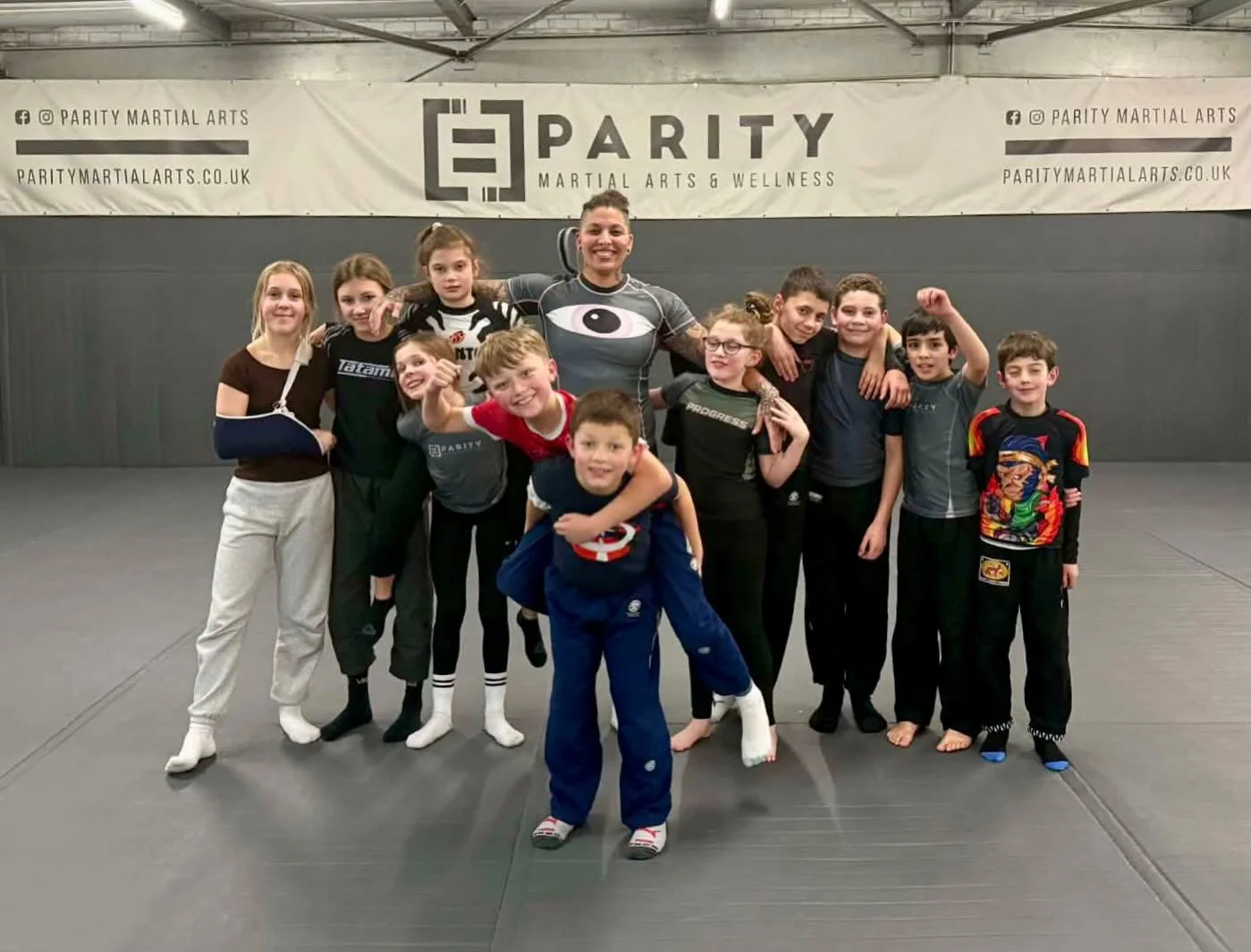 Kids competition BJJ. Triangles, positional sparring and rounds. Great effort from everyone.

#KidsBJJ #SouthamptonBJJ #ParityMartialArts #SouthamptonMartialArts #BJJKids