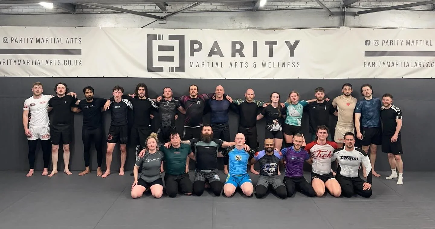Monday night no gi. The women&rsquo;s, beginners and mixed ability classes all picking up the details and techniques really well.

#SouthamptonBJJ #NoGiBJJ #ParityMartialArts #MauricioGomesLegacy #SouthamptonMartialArts