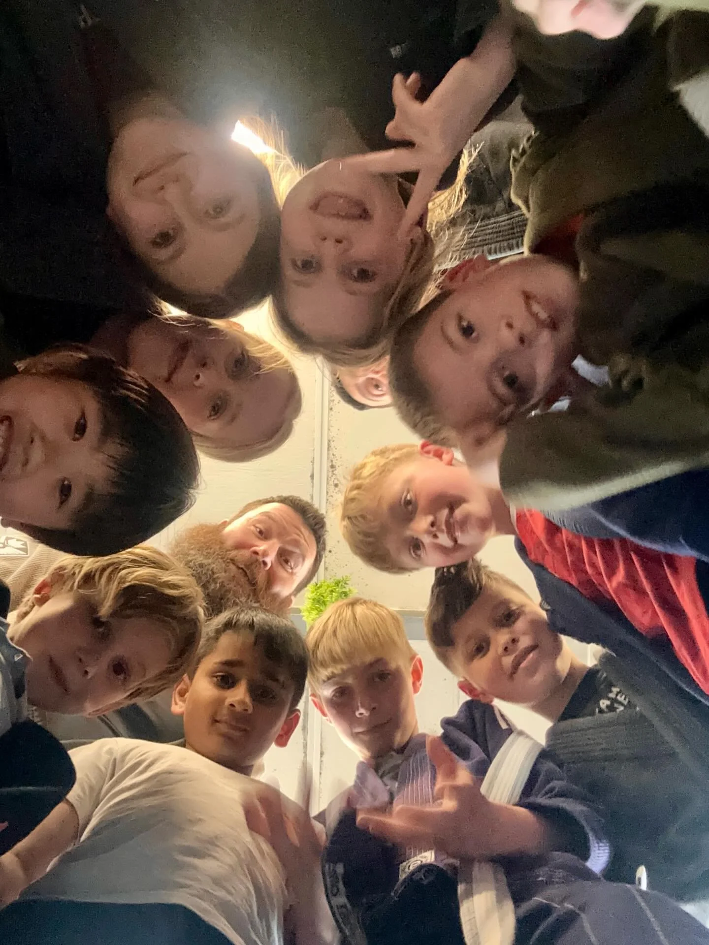 The kids BJJ class had fun with near and far side armbars from knee on belly, then finished with games and some positional sparring.

#KidsBJJ #SouthamptonBJJ #ParityMartialArts #SouthamptonMartialArts #BJJKids