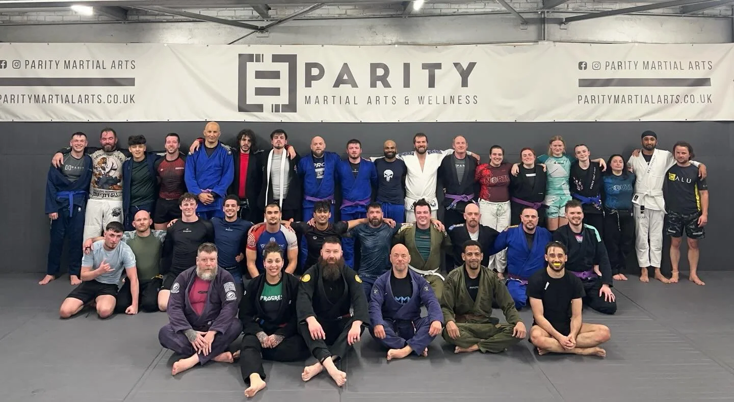 Bit of a quieter Friday night than usual with plenty resting ahead of Sunday&rsquo;s competition.

Still a good evening, working mount escapes, technical mount attacks and then into the rolling class - 10 x 5 minute rounds of gi and no gi awesomeness