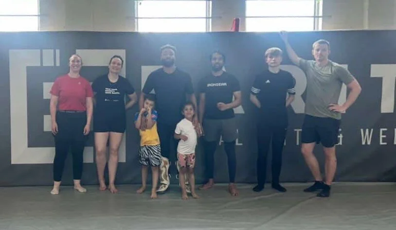 Sunday&rsquo;s kickboxing class, including a couple of dangerous guests 😉

#SouthamptonKickboxing #ParityMartialArts #SouthamptonMartialArts #SouthamptonGym #KickboxingTraining