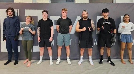 Great stuff in the recent boxing and MMA classes. Everyone getting it done.

#SouthamptonMMA #SouthamptonBoxing #ParityMartialArts #SouthamptonMartialArts #SouthamptonGym