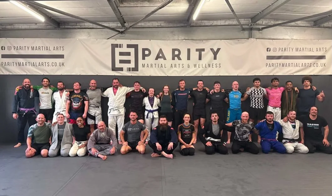 A slightly quieter Friday night. Sunny bank holiday weekend, and there was definitely a smell of BBQs in the air on the way to the gym.

But we still got some really good training in. The women&rsquo;s class recapped their favourite takedowns from th