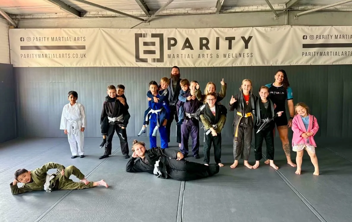A quieter Saturday morning kids BJJ class with the start of half term.

We worked through three different guard pulls straight into sweeps, then finished with some well earned promotions. Congrats guys 👏

#KidsBJJ #SouthamptonBJJ #ParityMartialArts 