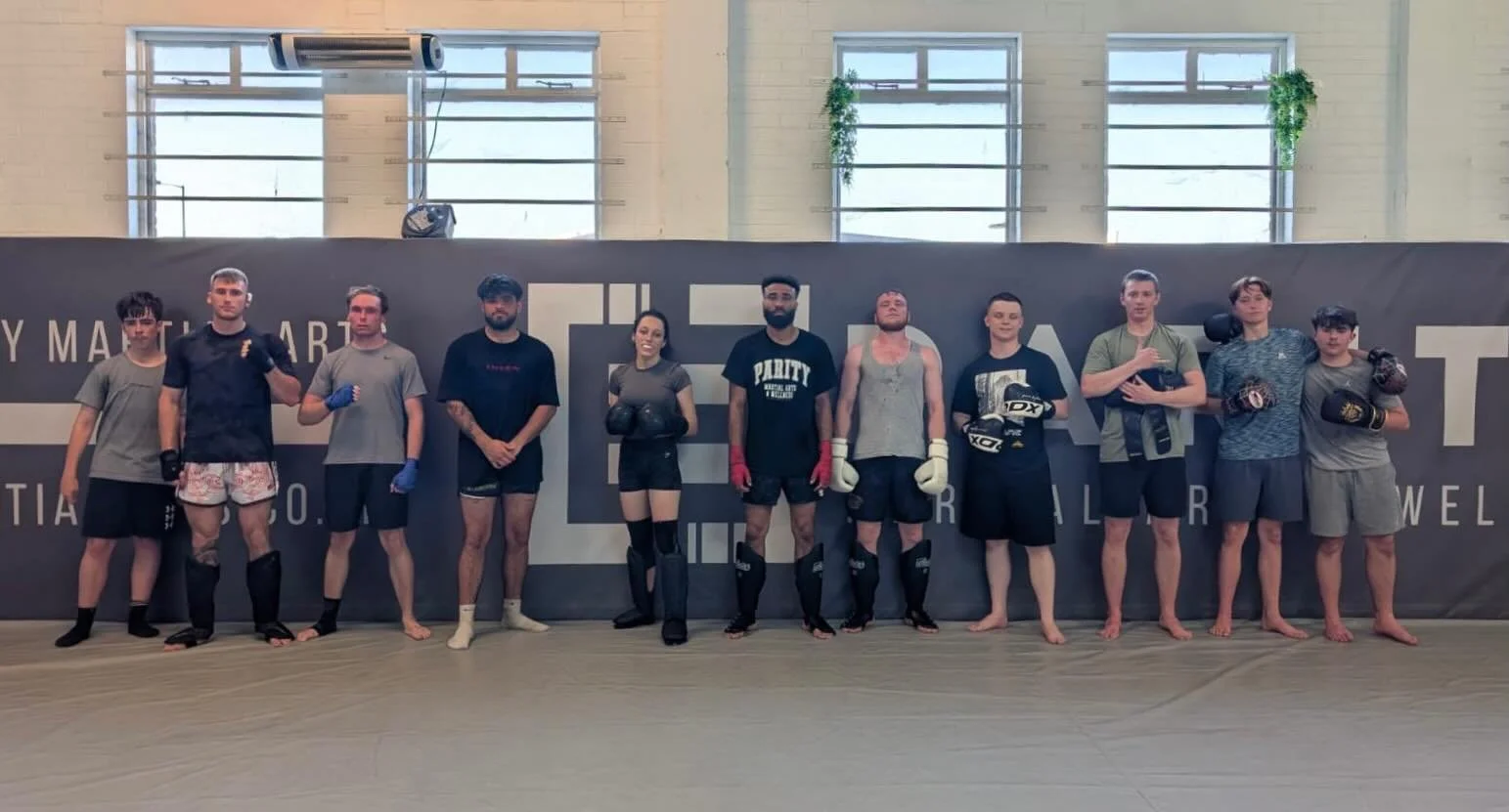 The kickboxers put in another tough shift this week. Plenty of good technical work mixed in with some solid cardio.

#SouthamptonKickboxing #ParityMartialArts #SouthamptonMartialArts #KickboxingTraining
