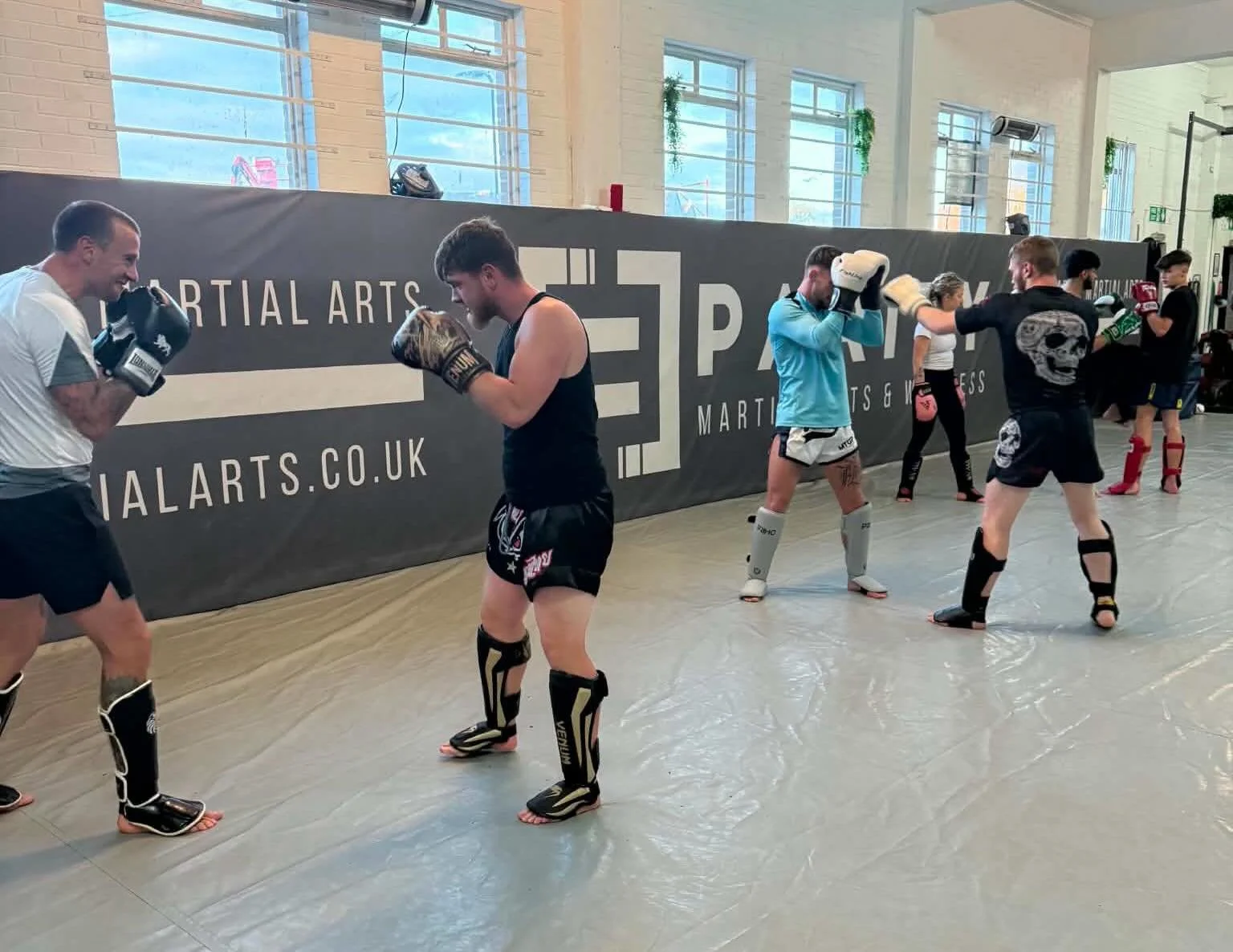 Muay Thai last night.

Turn up. Train. Get better. Simples!

#SouthamptonMuayThai #ParityMartialArts #SouthamptonMartialArts #SouthamptonGym