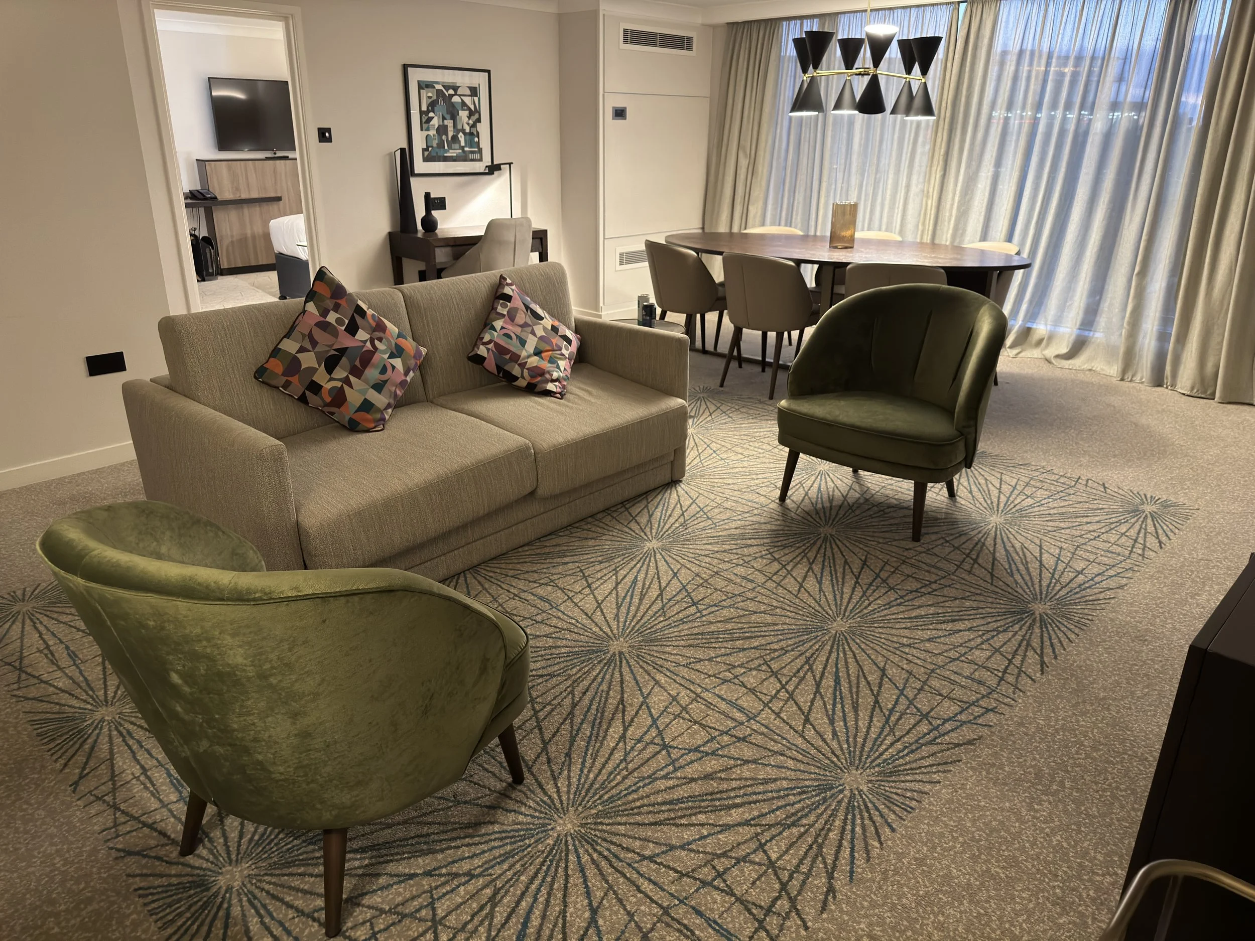 Lounge and dining room.jpeg