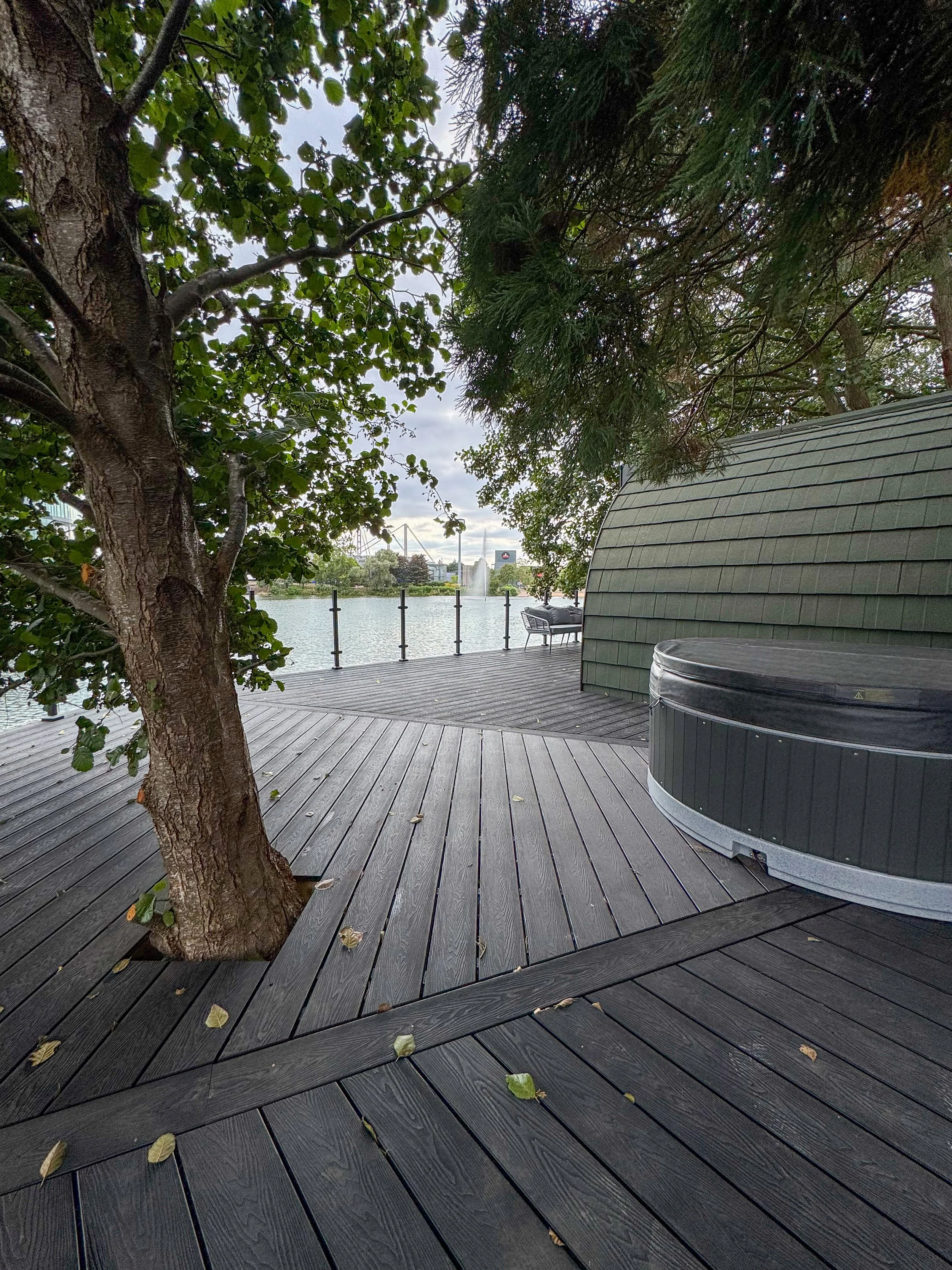 Nice shot of decking with fountain in the distance.jpg