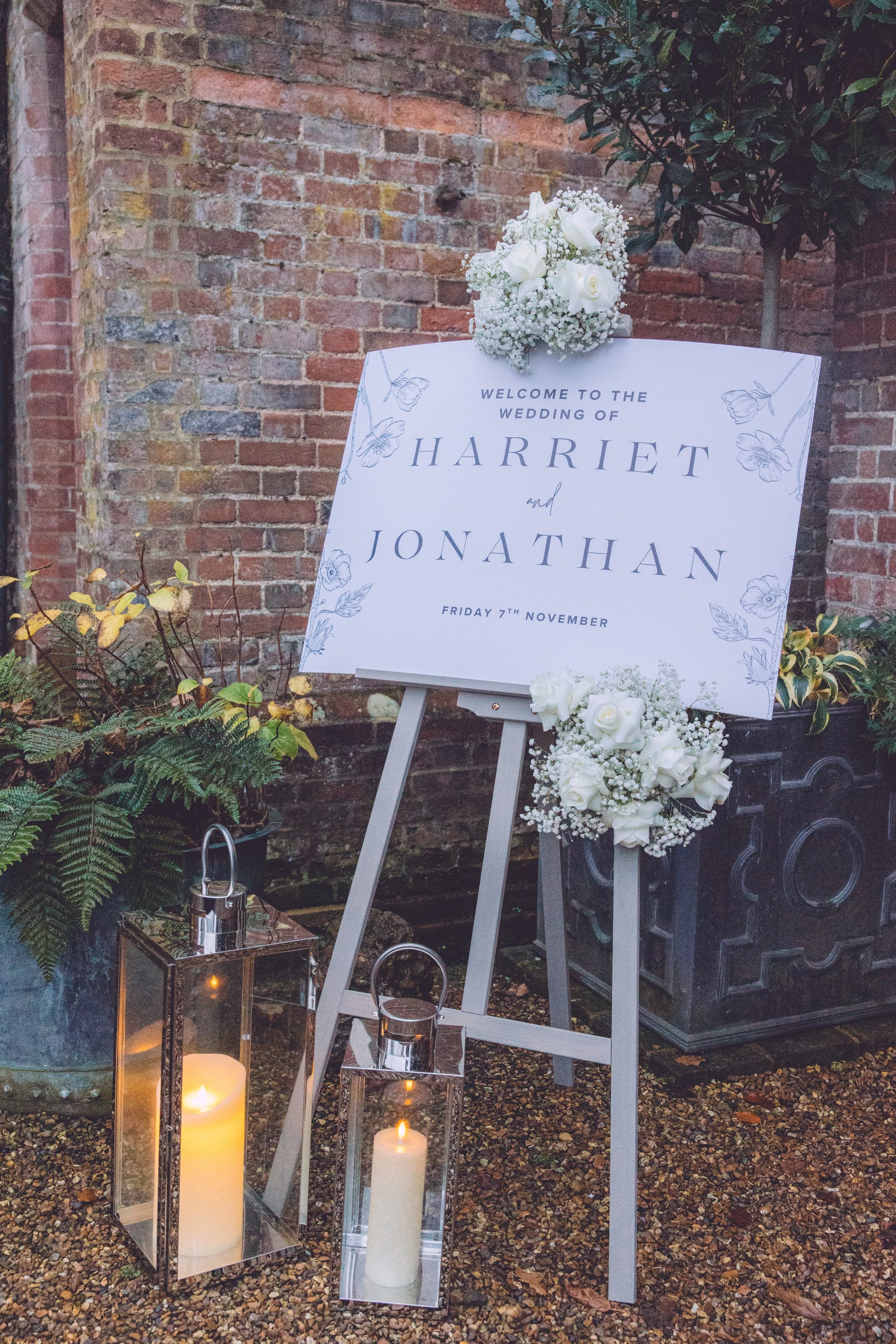 Mr & Mrs Ramsdale - Captured By Chris-310.jpg