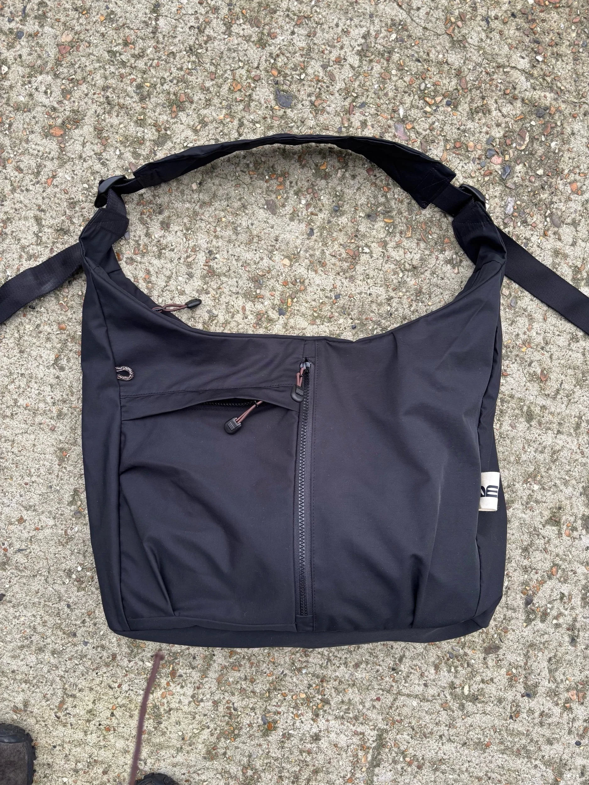 PATO SLING - all black