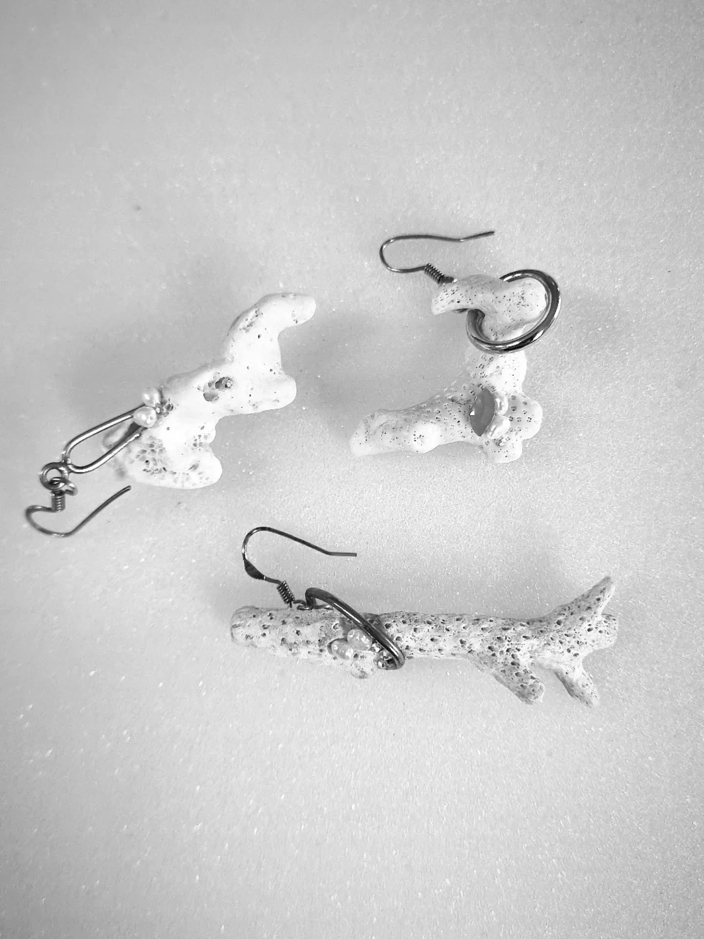 Earrings made of coral, crystals and silver. #coral #earrings #readymade #jewellery #oslo