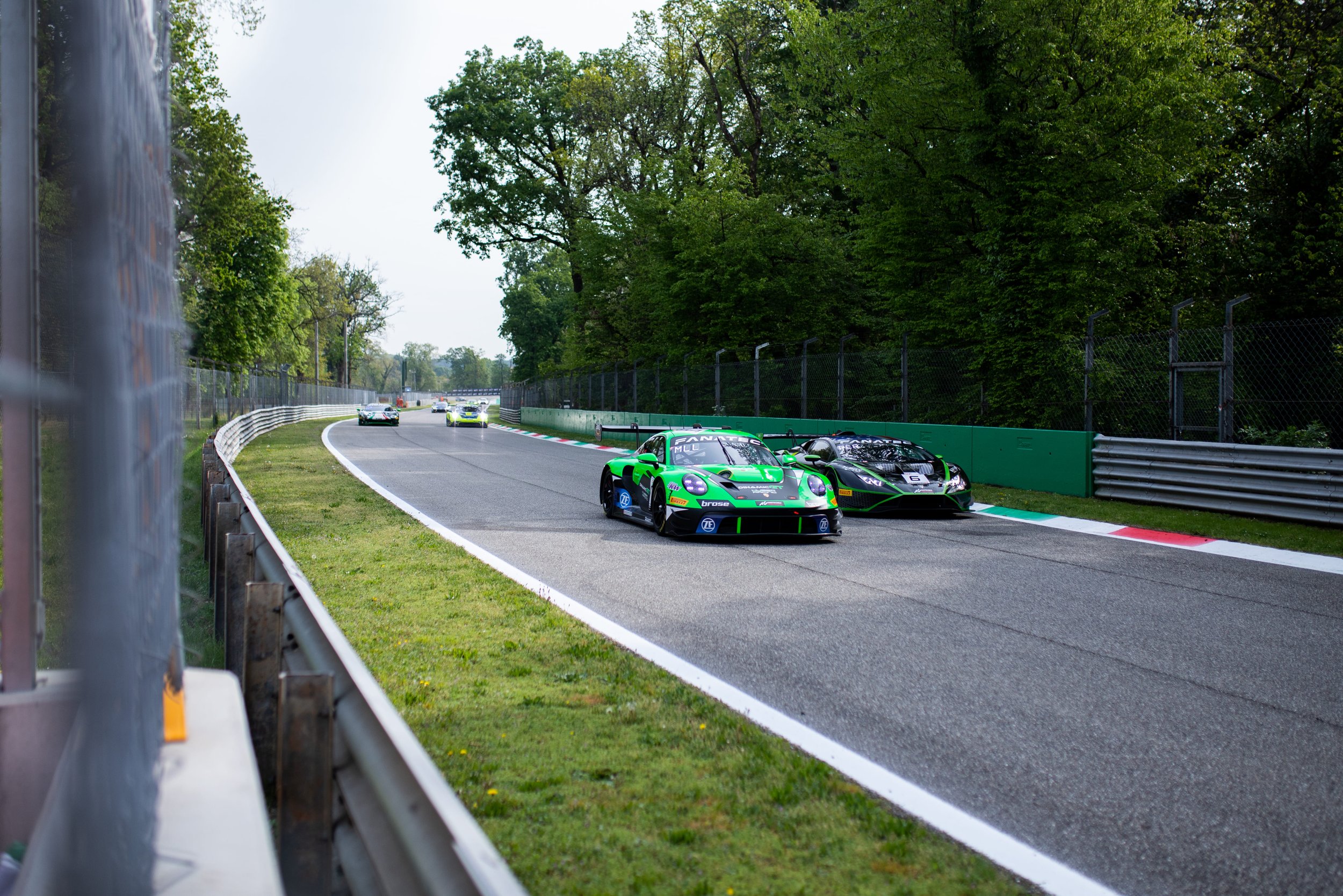 MONZA, ITALY #54, Porsche 911 GT3 R / Ayhancan Güven, Sven Müller, Christian Engelhart