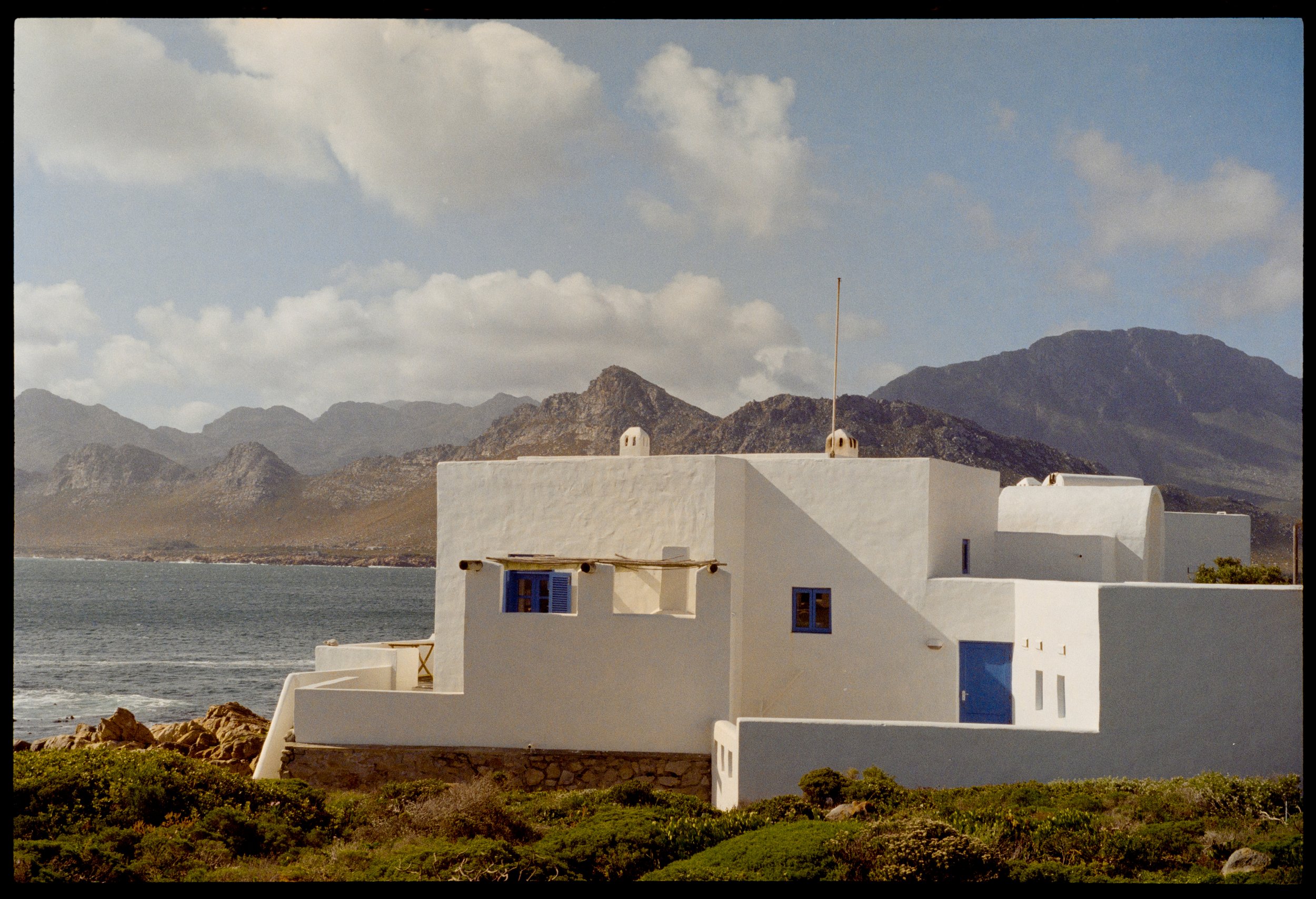 PRINGLE BAY // Minolta XGM // Fuji C200