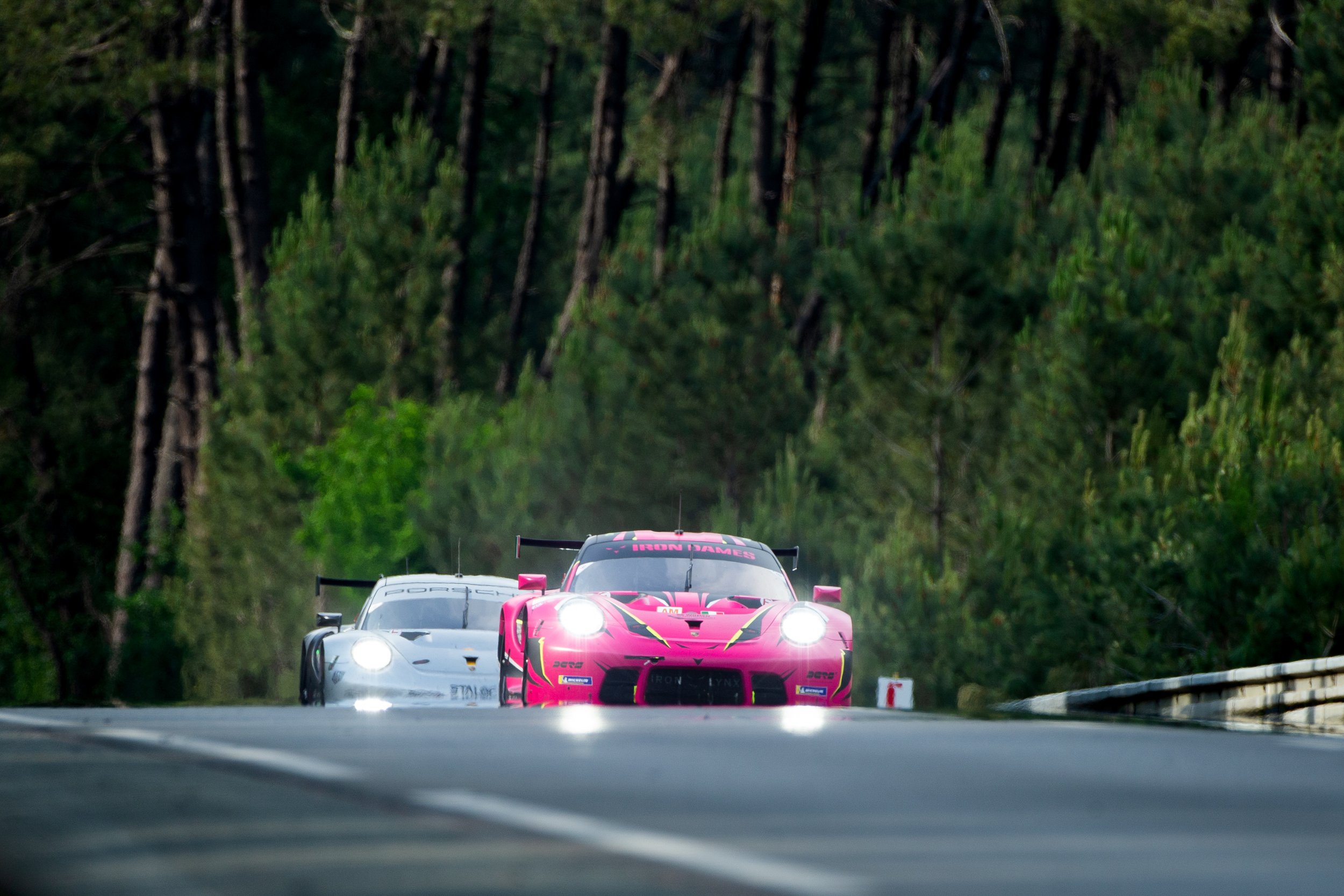 LE MANS, FRANCE #85 Iron Dames Porsche 911 RSR Rahel Frey / Michelle Gatting / Sarah Bovy