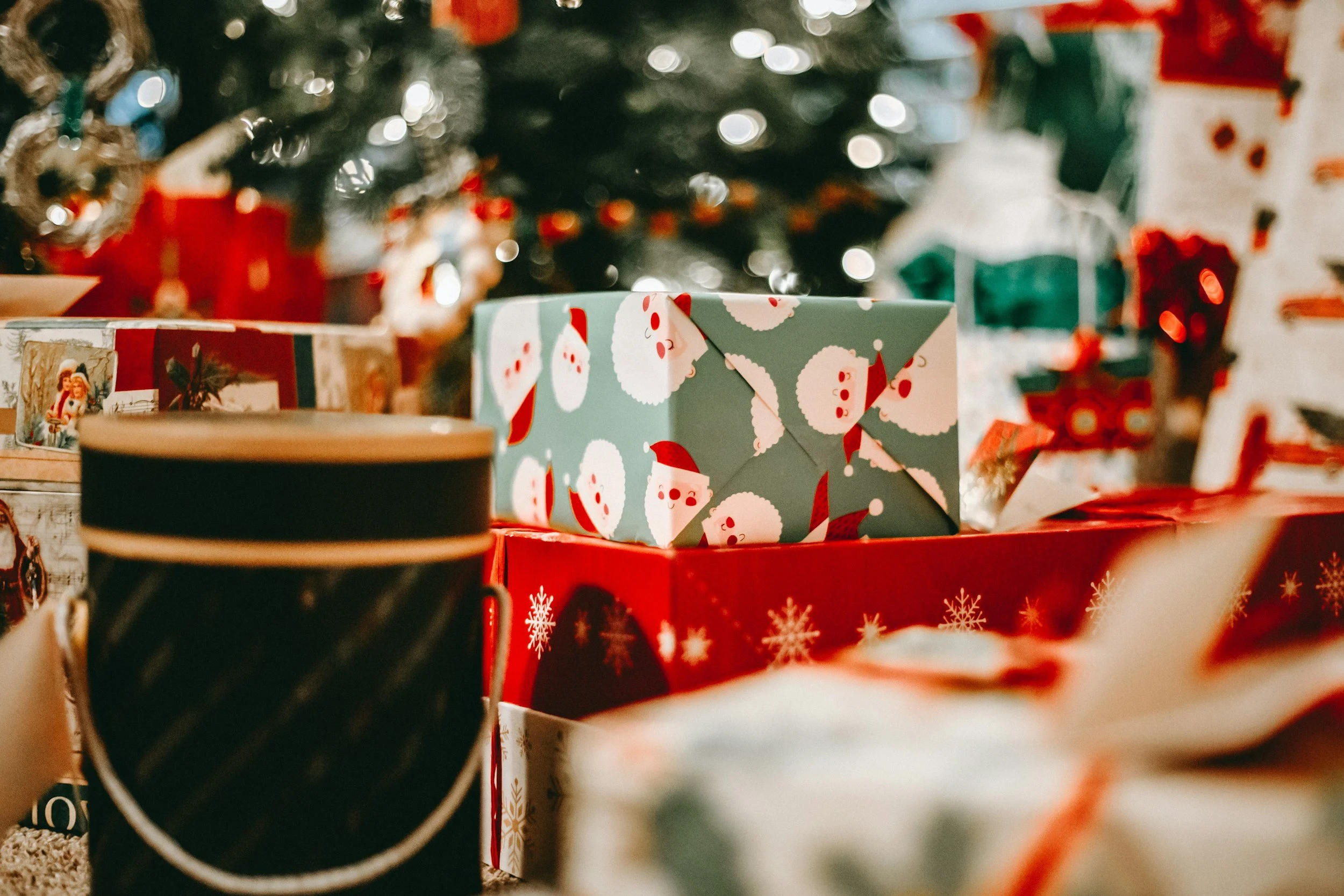 The Ultimate Guide to Holiday Season Shipping and Inventory Management for eCommerce Businesses