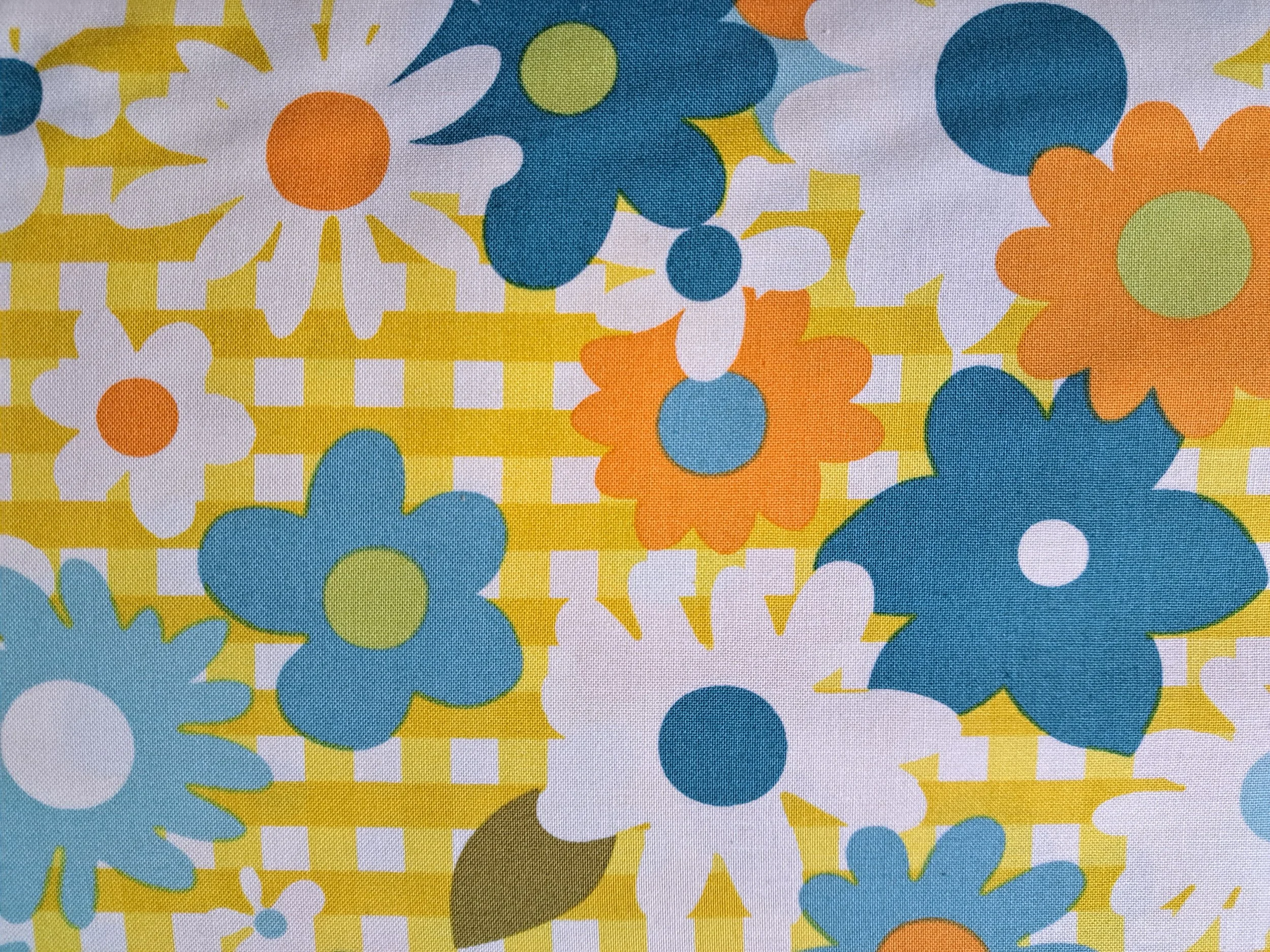 Happy Daze: Floral Gingham