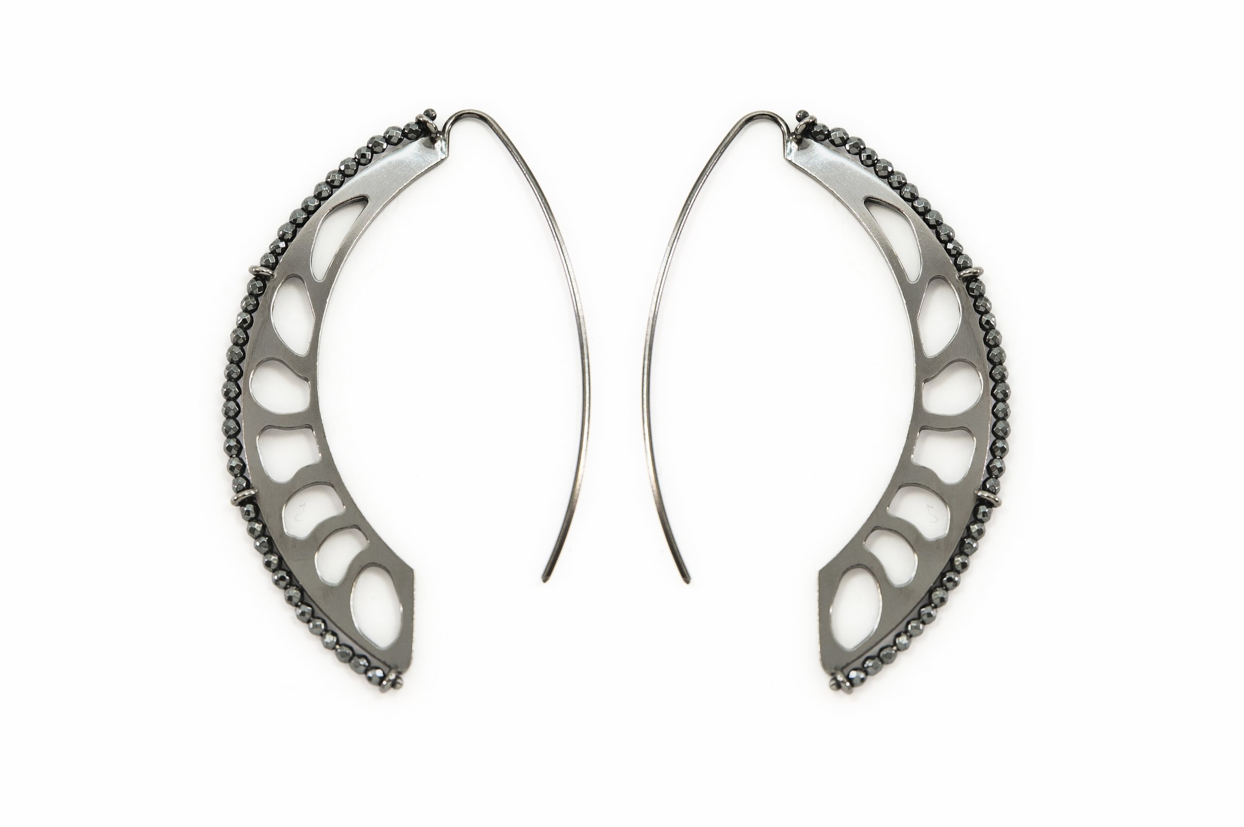 Sciabola Earrings Black_1.jpg