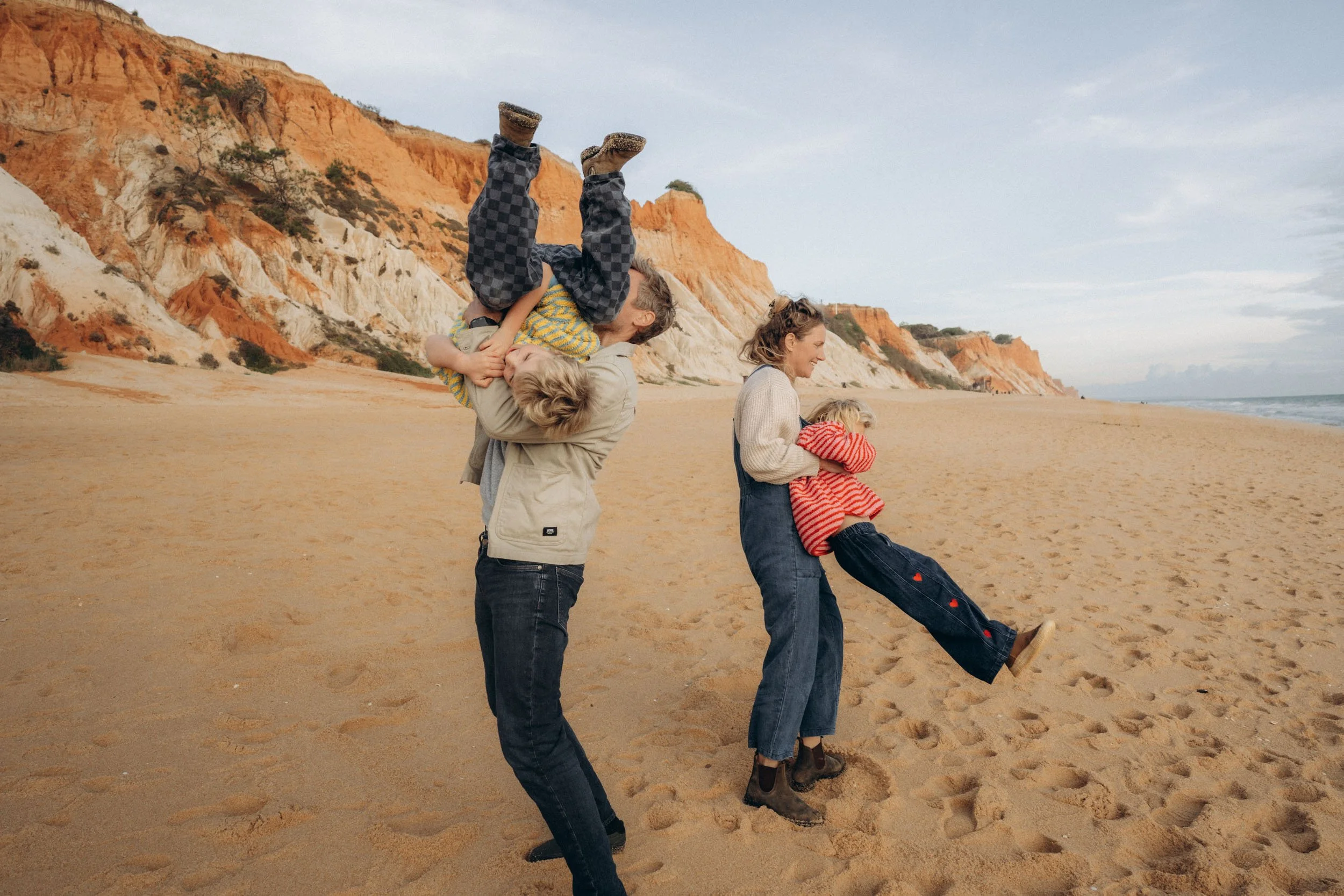 Fun family photoshoot at Praia da Falèsia, Albufeira