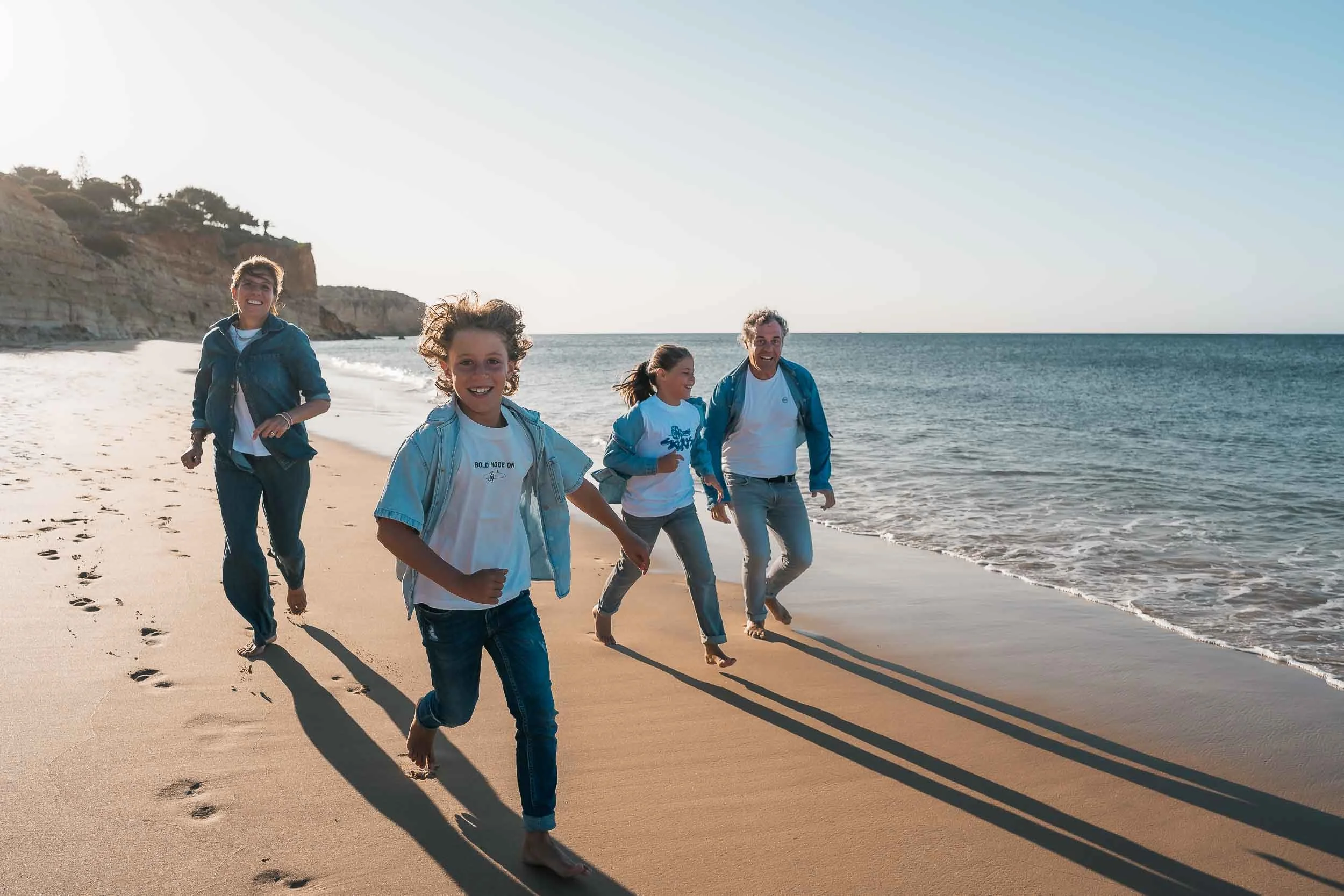 Family Photoshoot session in Algarve, Praia da Luz. Algarve Photographer