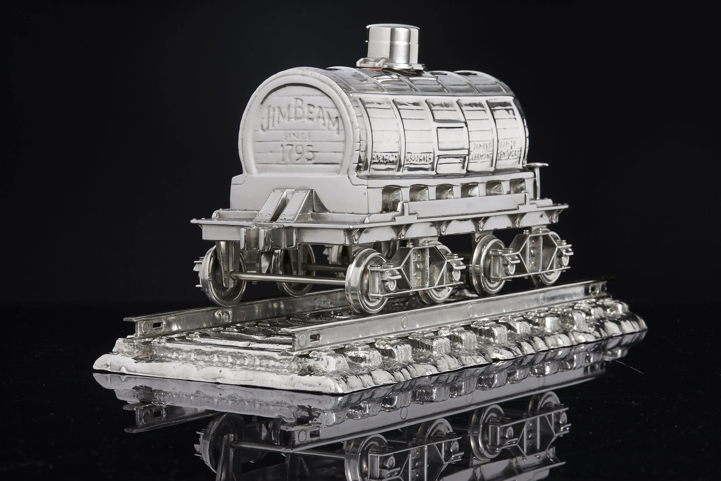 jimbeam barrelcar2a.jpg