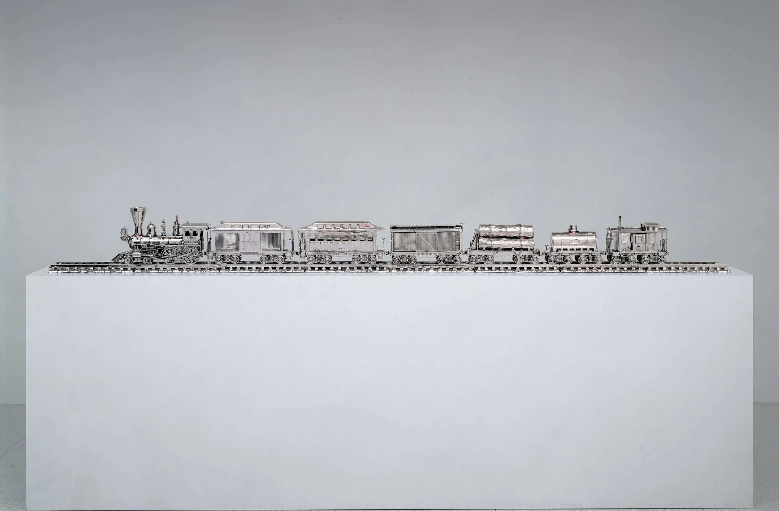 Photo: Douglas M. Parker Studios, Los Angeles