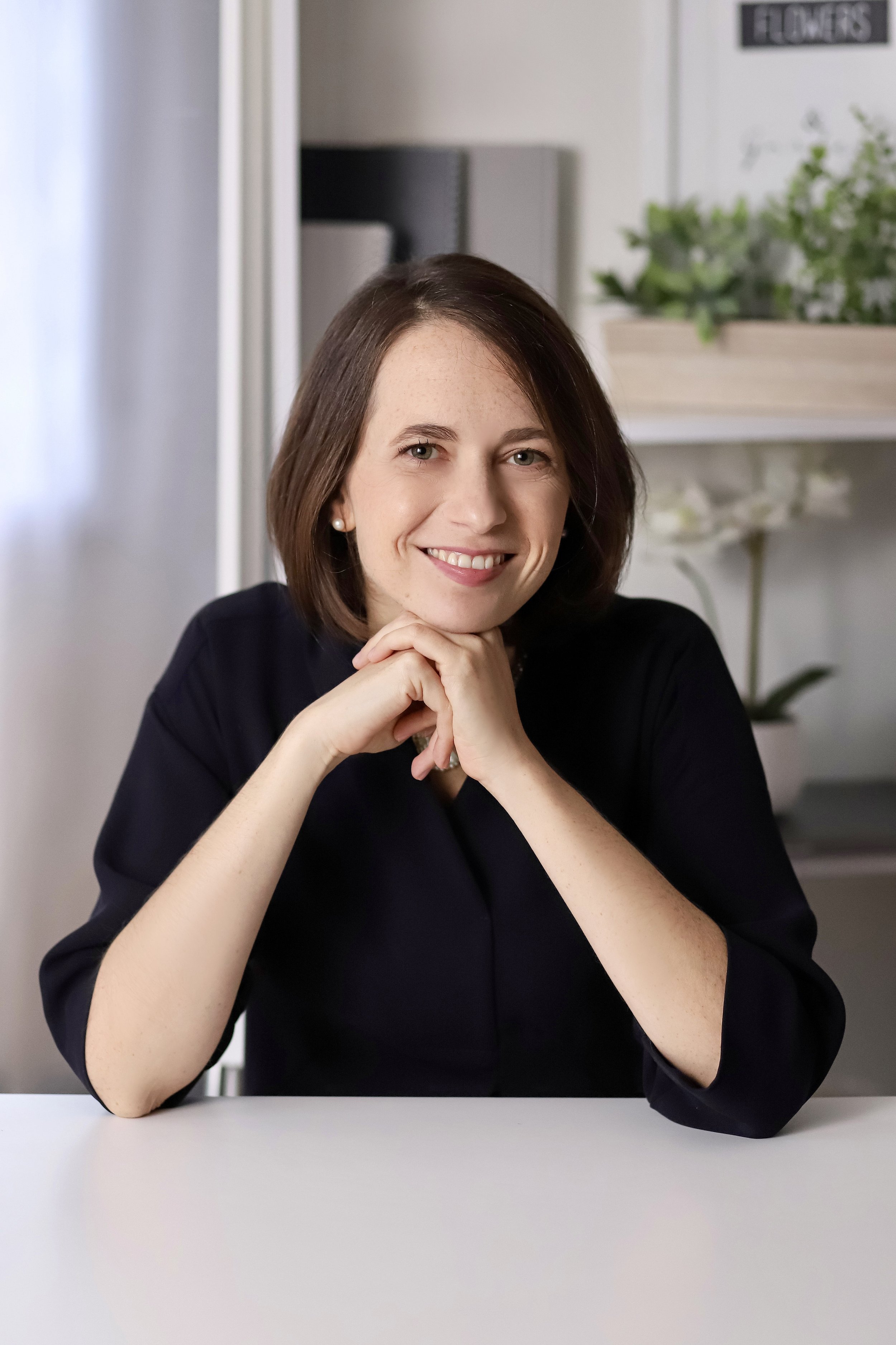 A headshot of Darya Schwarz-Fradkova